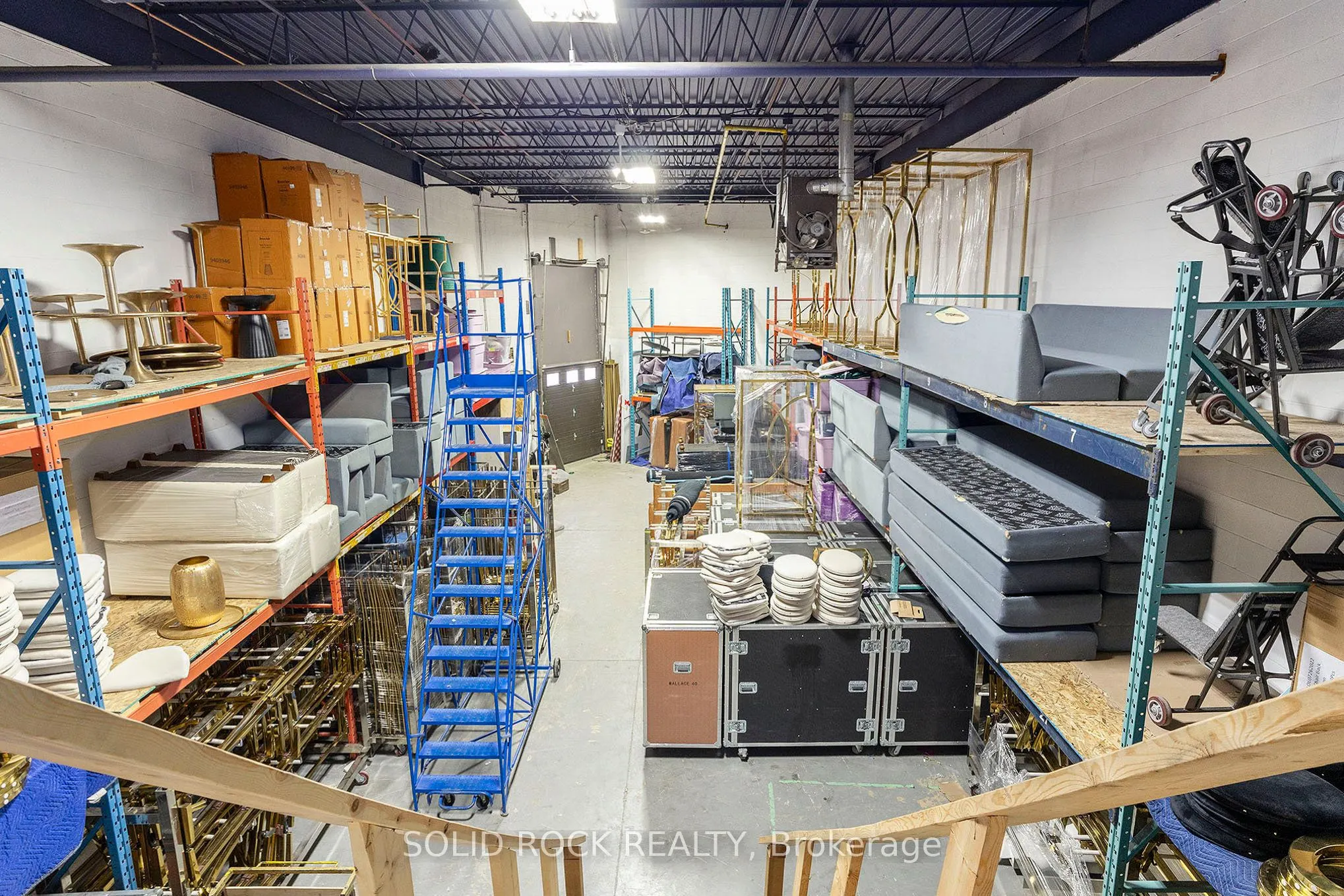 855 Industrial Avenue, #9-11
