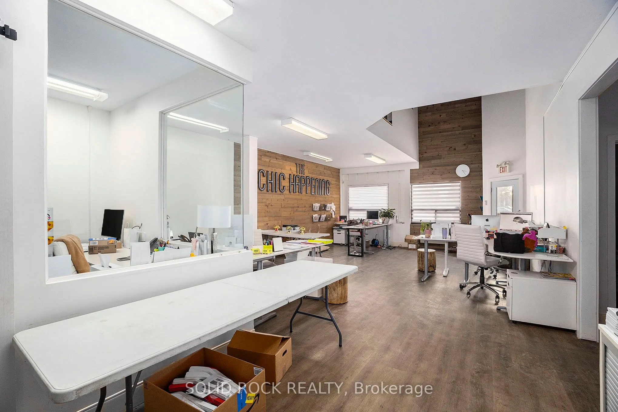 855 Industrial Avenue, #9-11