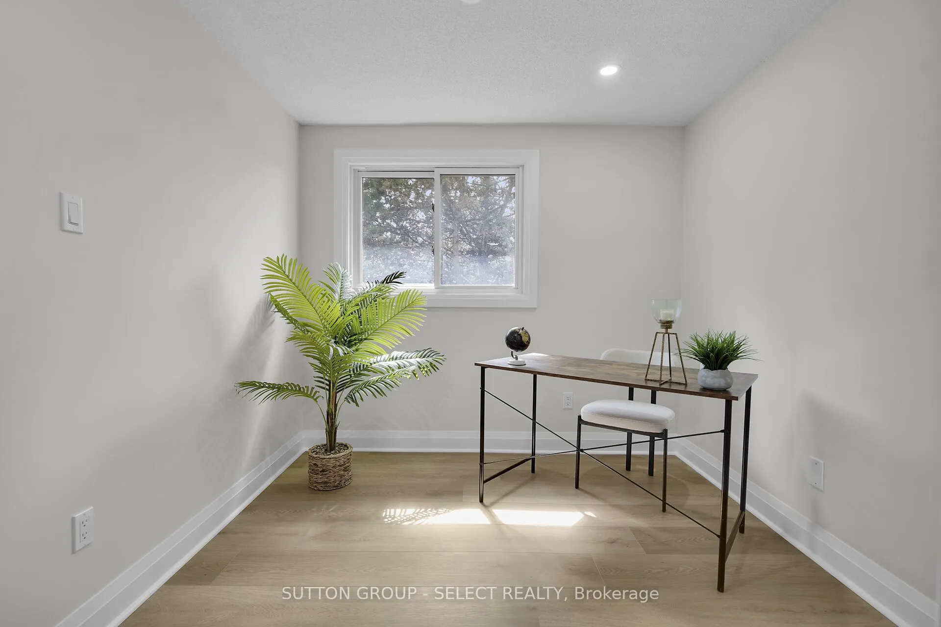 626 Wharncliffe Road S, #6