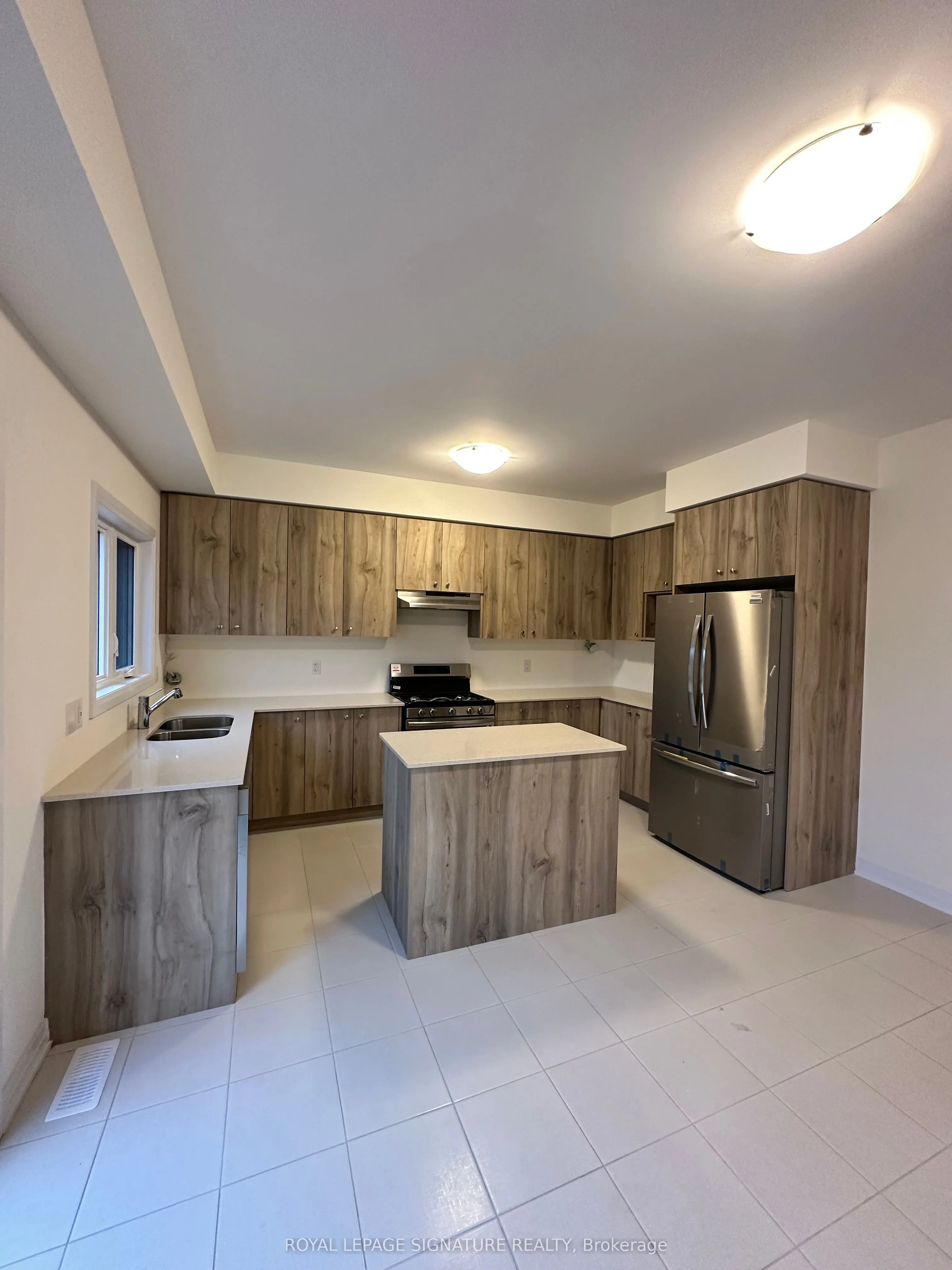 121 Dingman Street