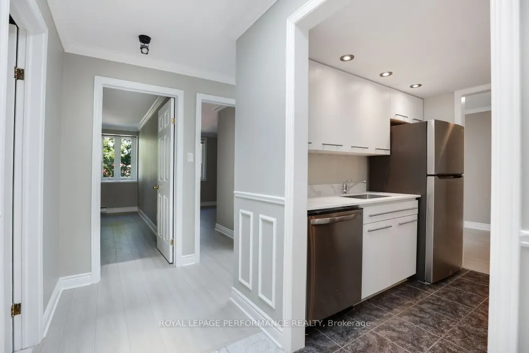 100 Bruyere Street, #304