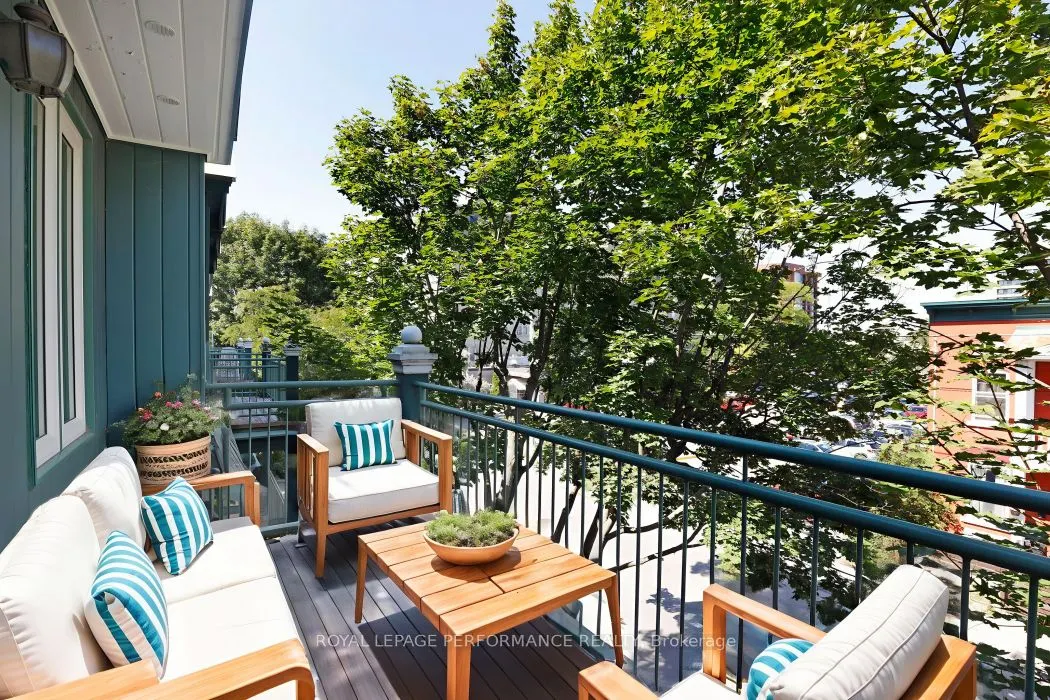 100 Bruyere Street, #304