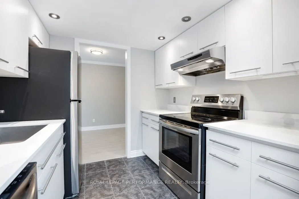 100 Bruyere Street, #304