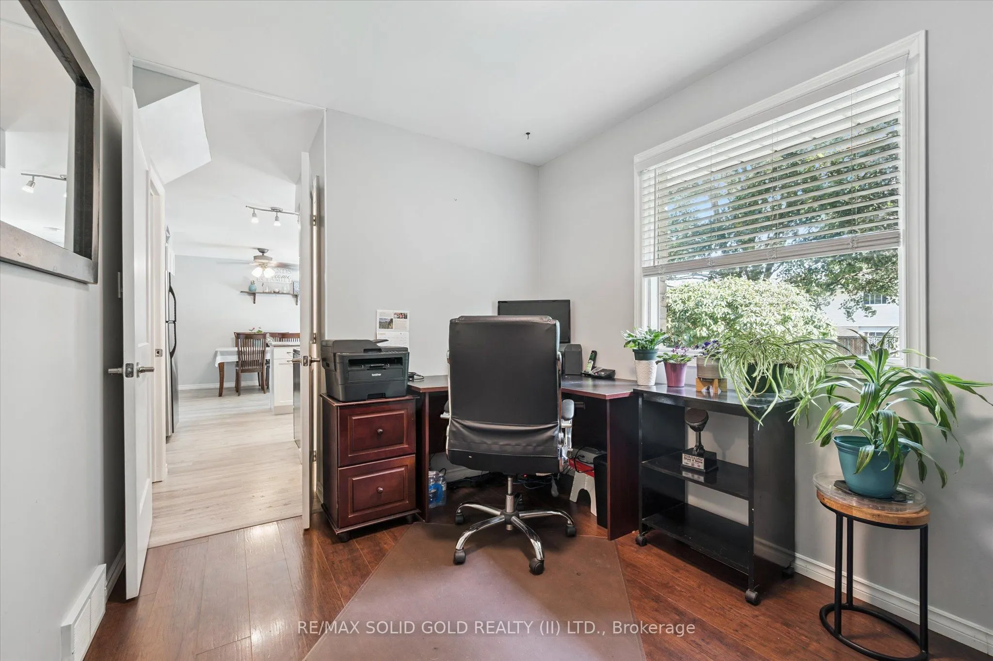 174 Sunpoint Crescent