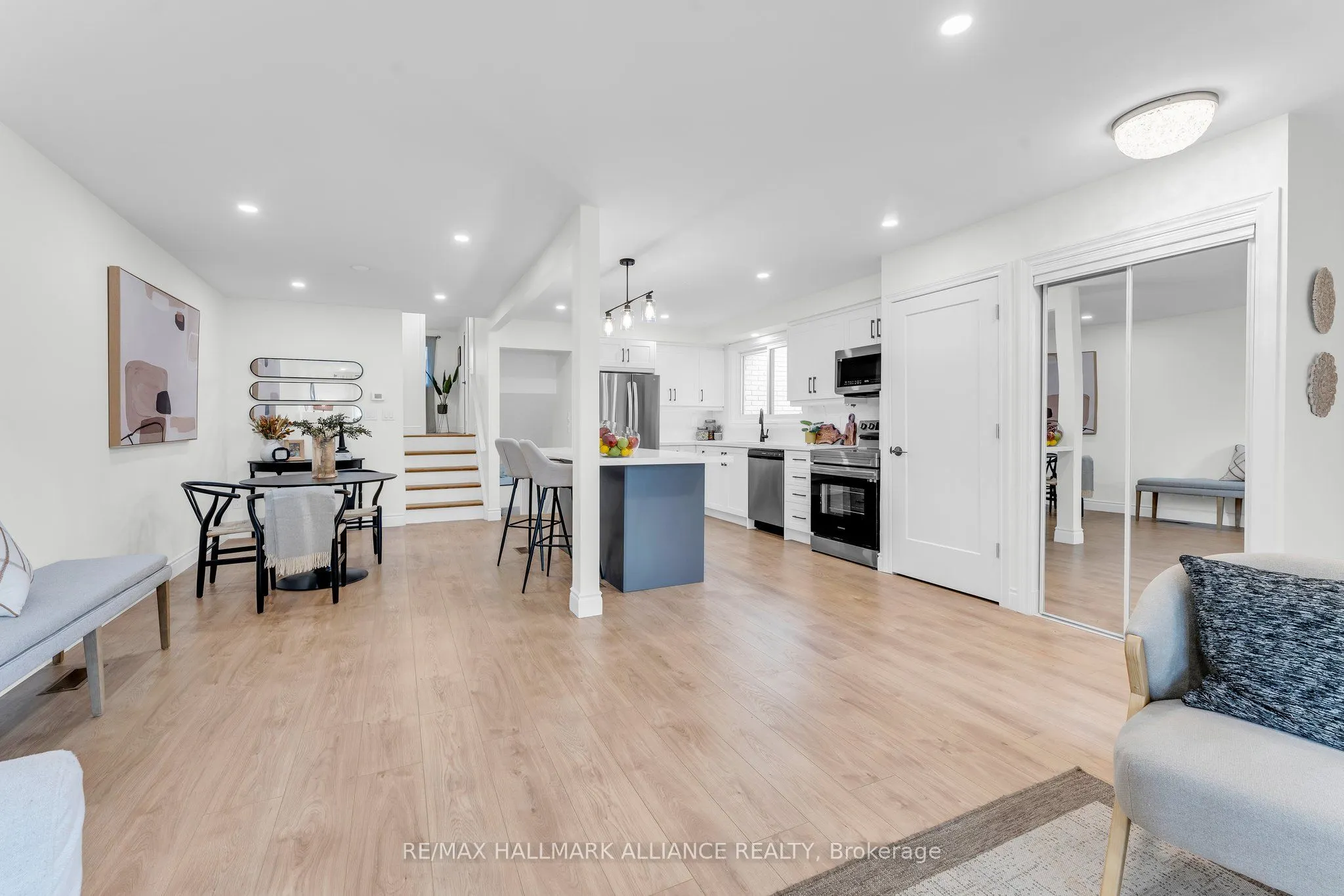 9 Piper Place, #Main