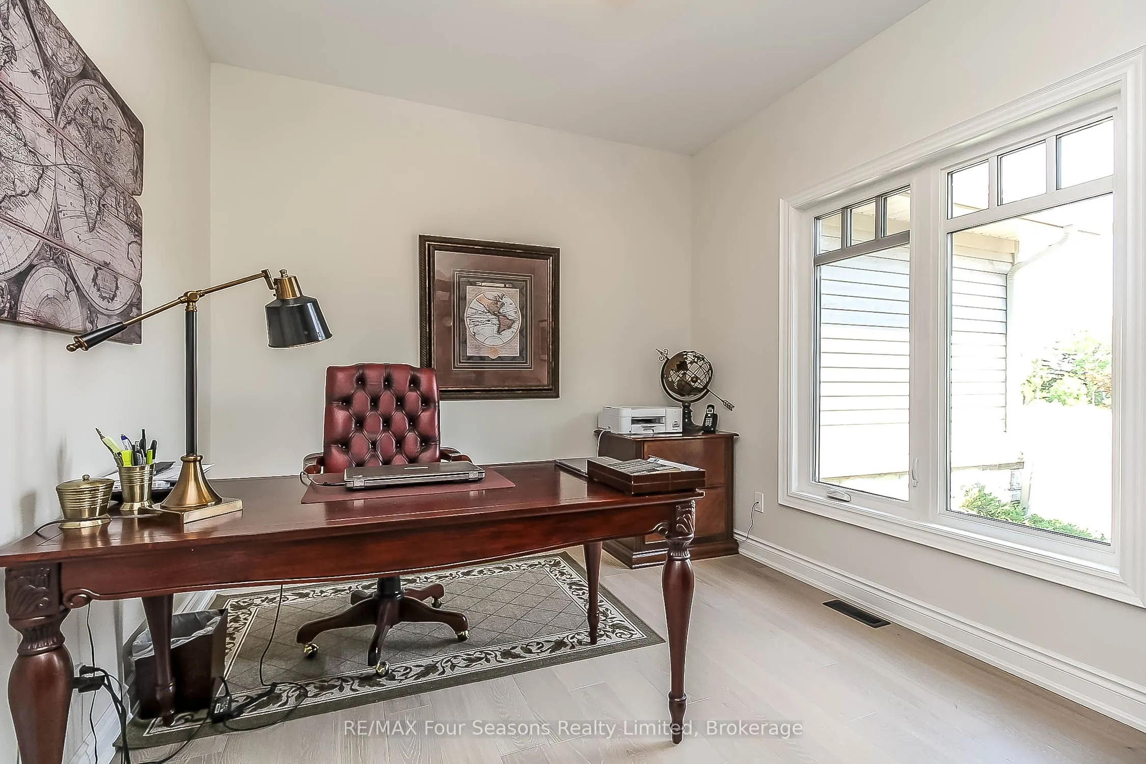 120 SCHOOLHOUSE Court