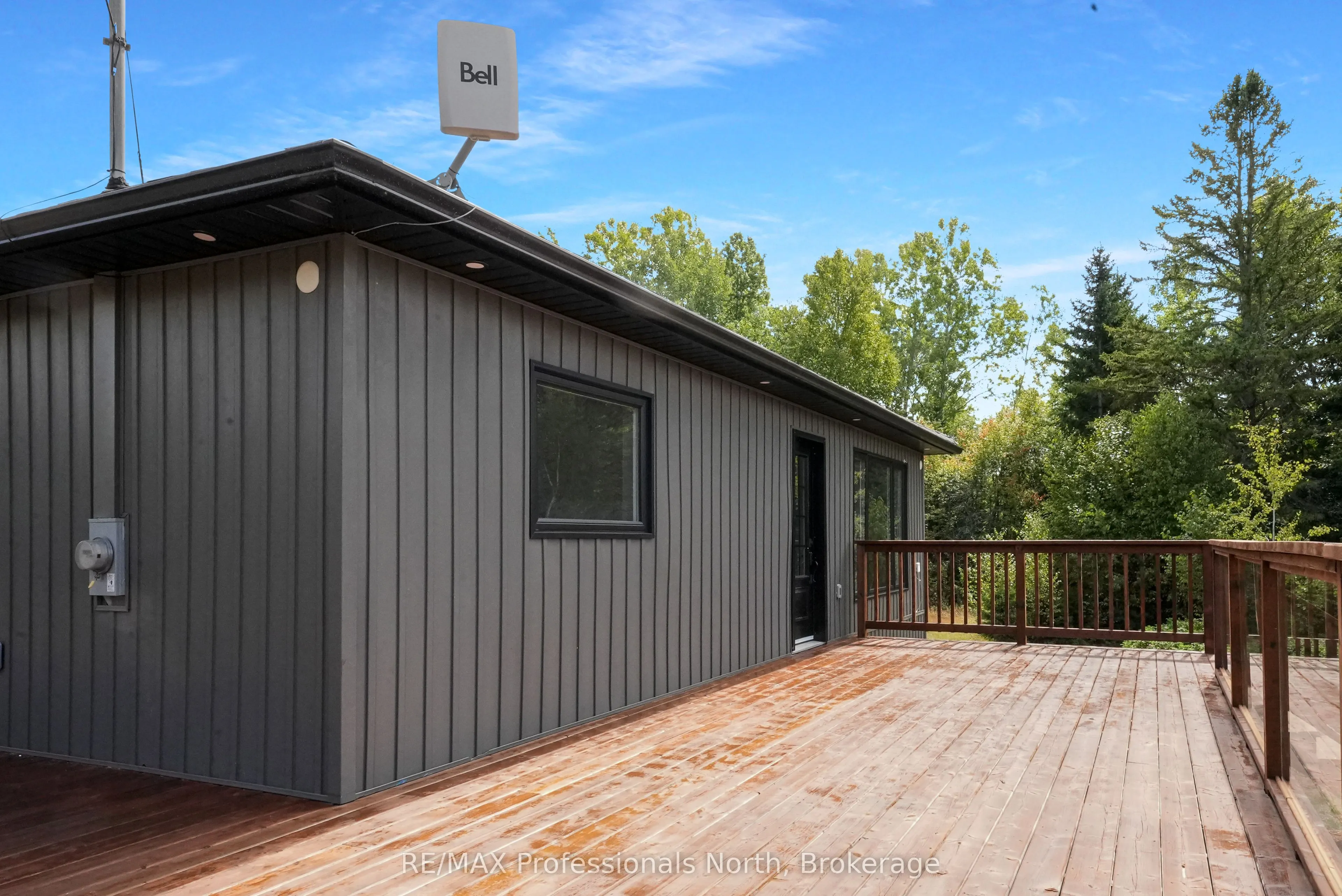 1130 Saunders Road