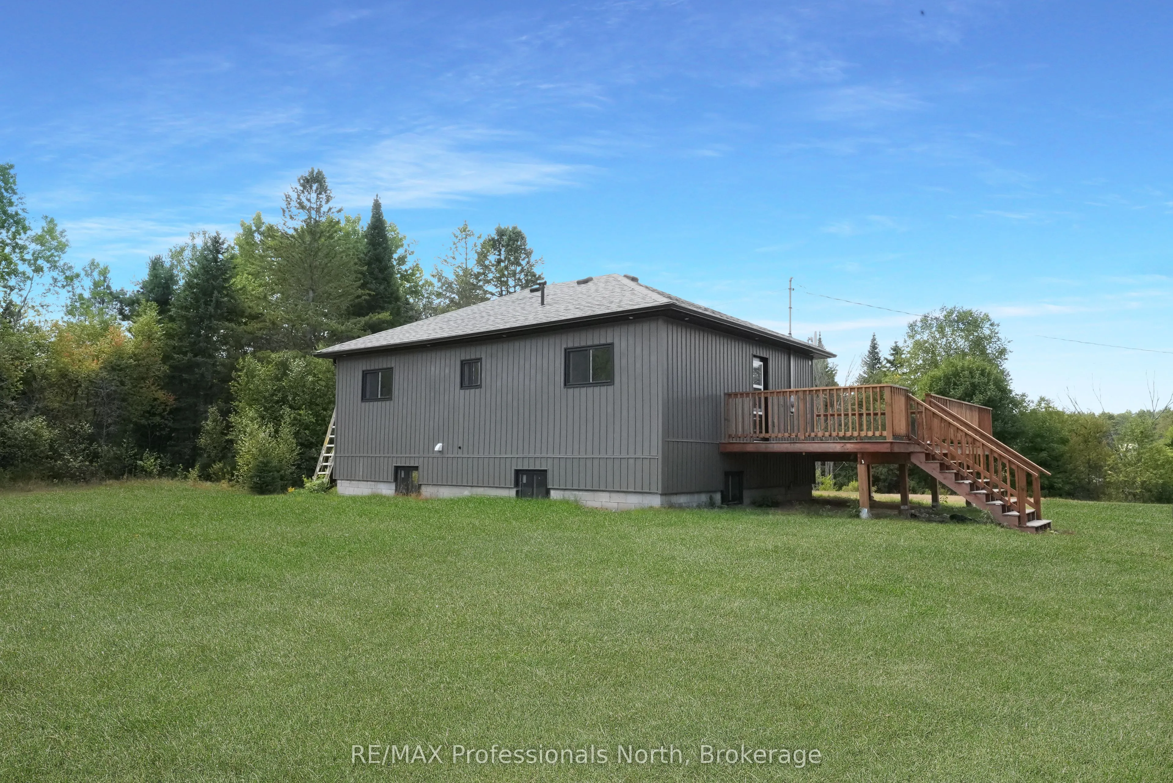 1130 Saunders Road