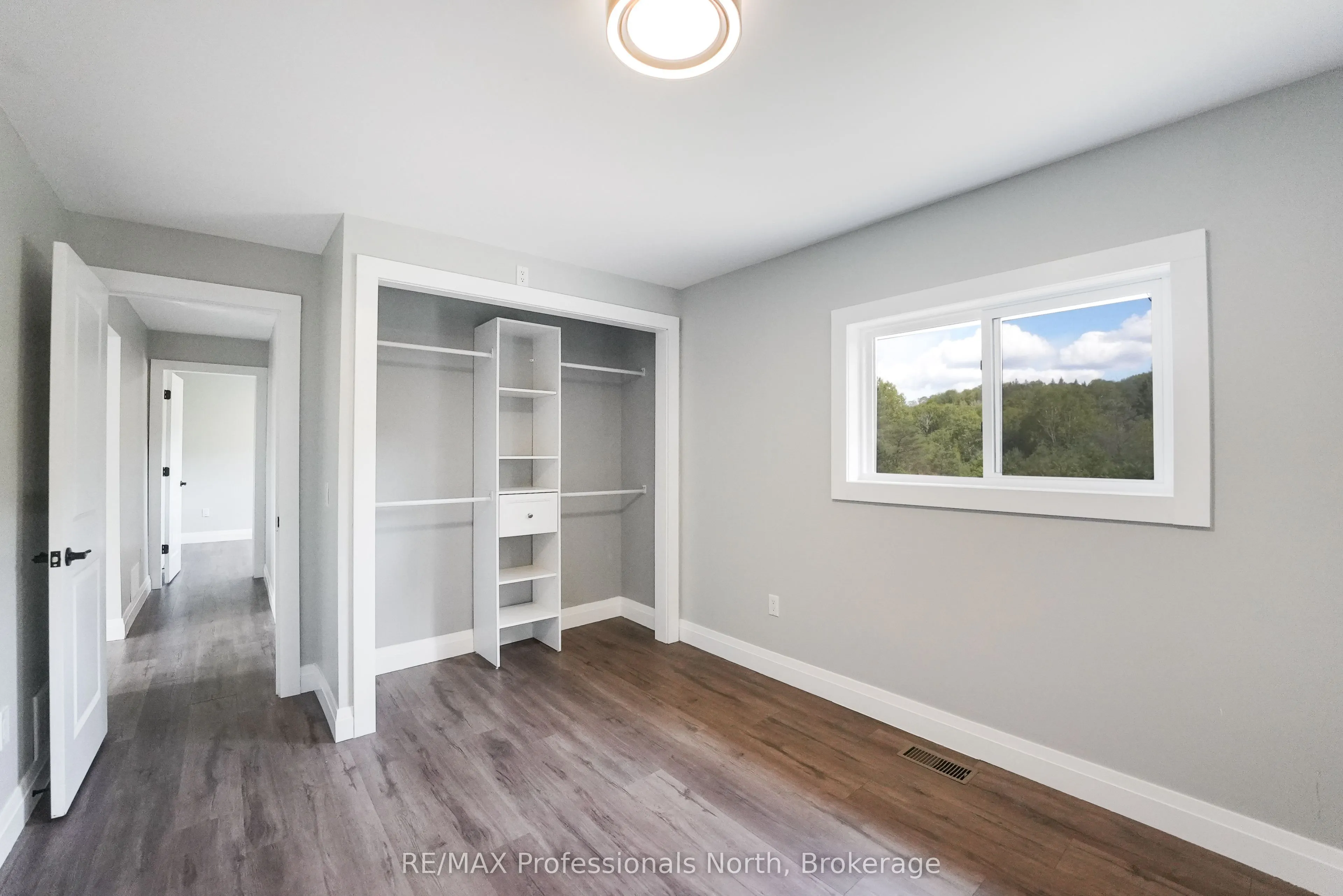 1130 Saunders Road