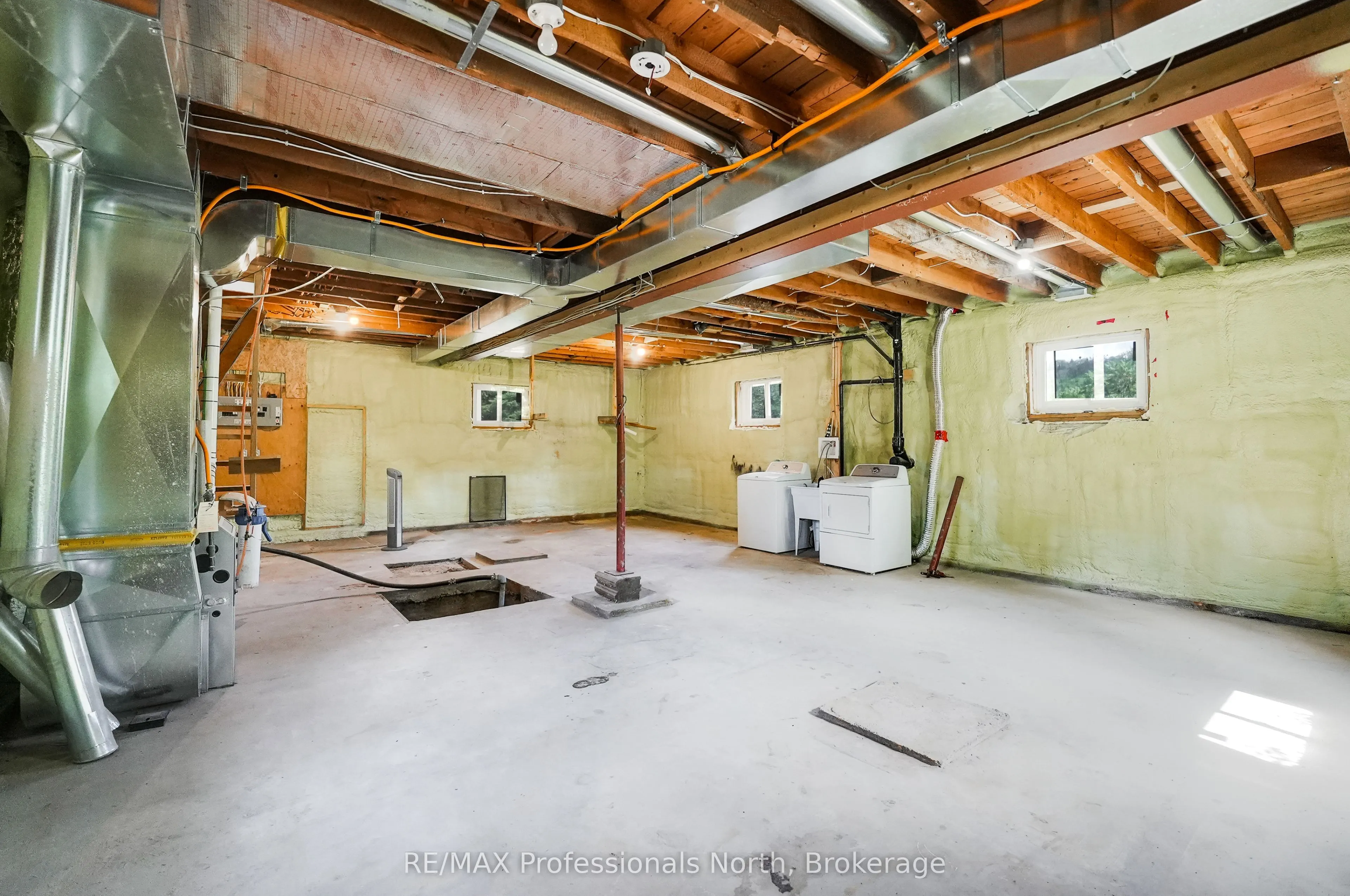 1130 Saunders Road