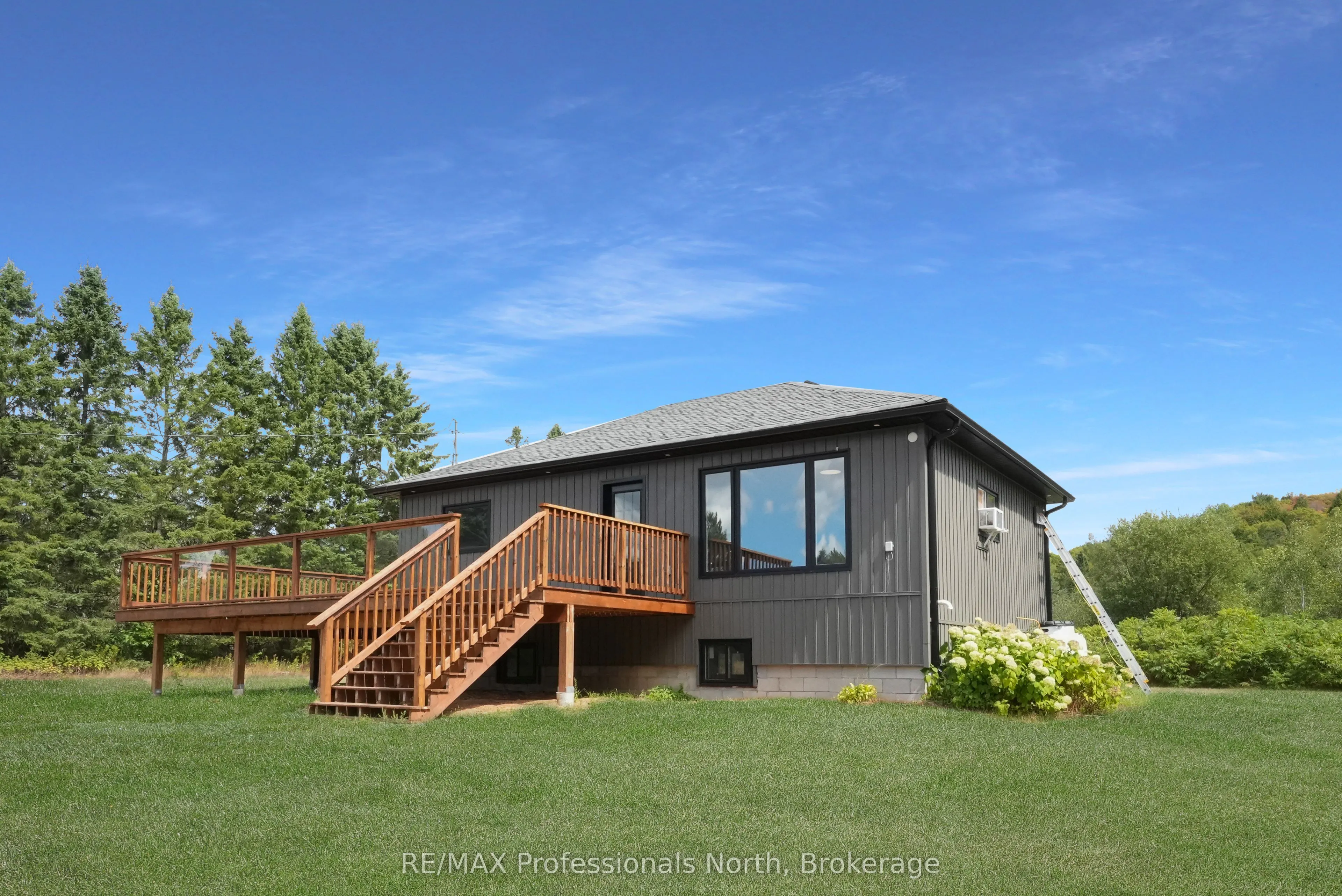 1130 Saunders Road