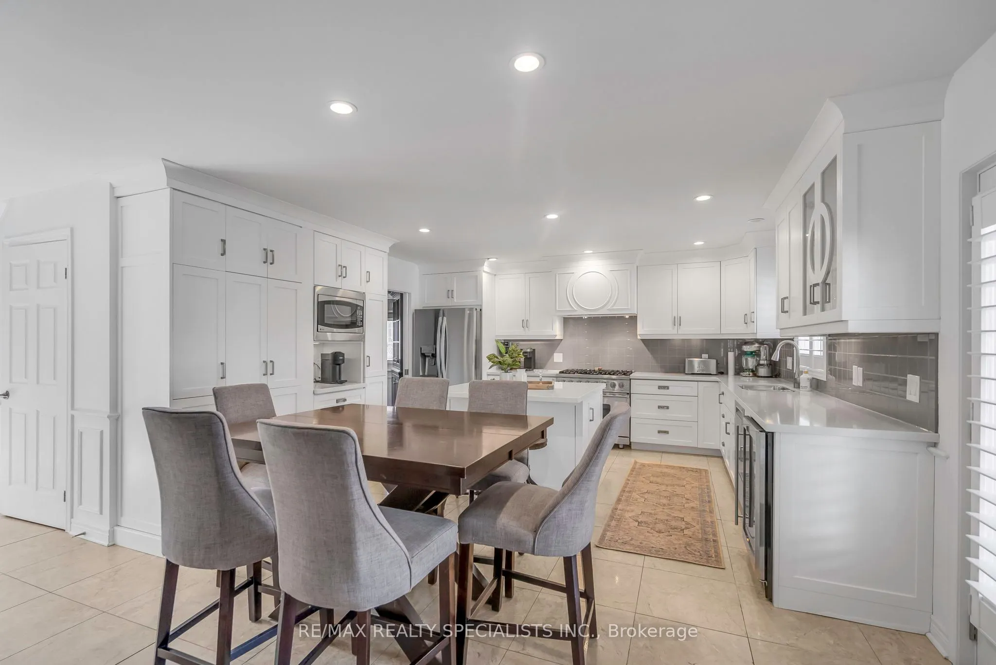 8087 Beaver Glen Drive