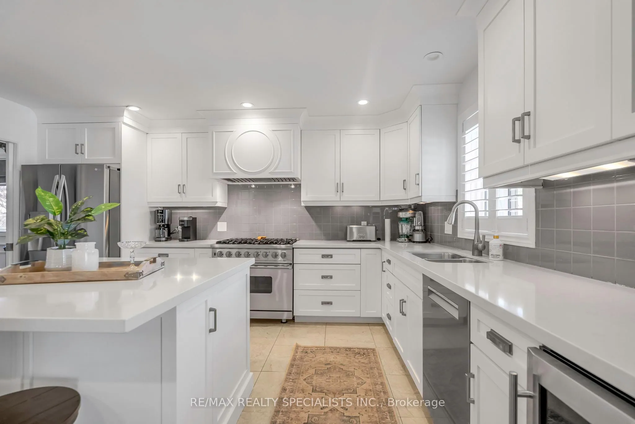 8087 Beaver Glen Drive
