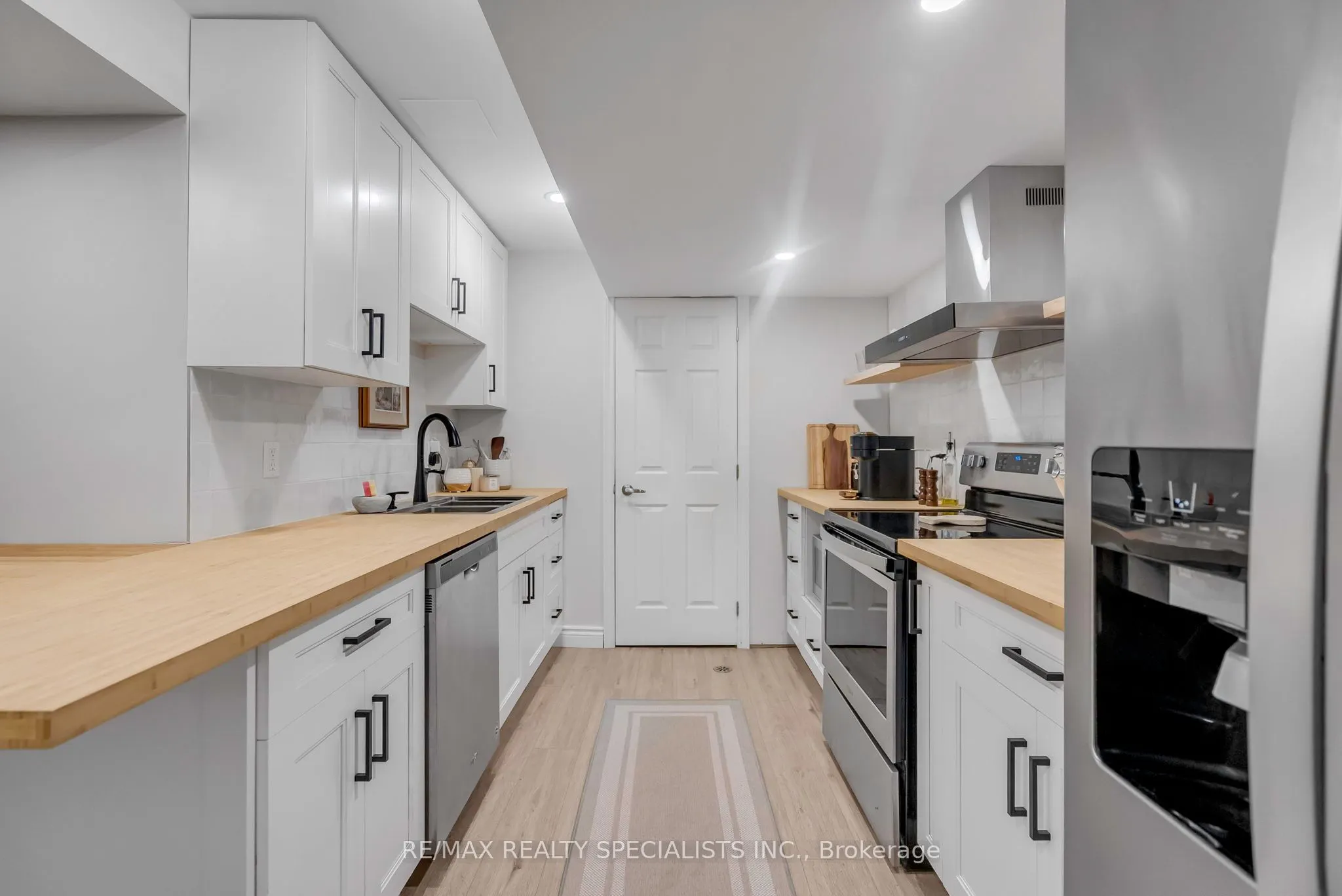 8087 Beaver Glen Drive