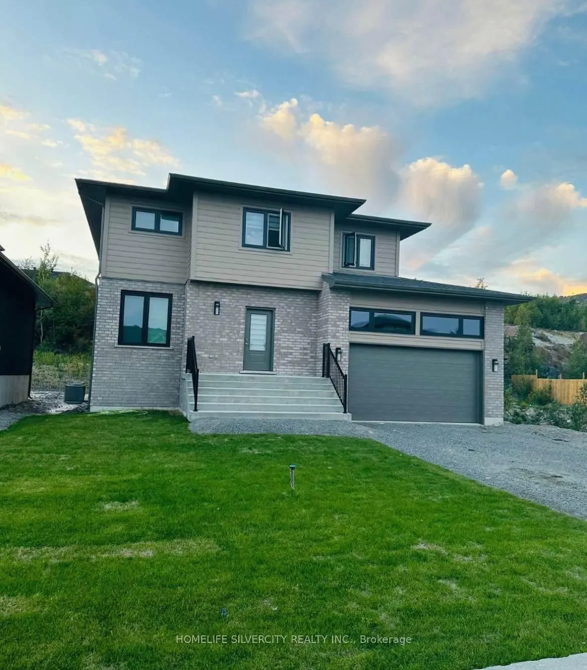 532 Bonaventure Court