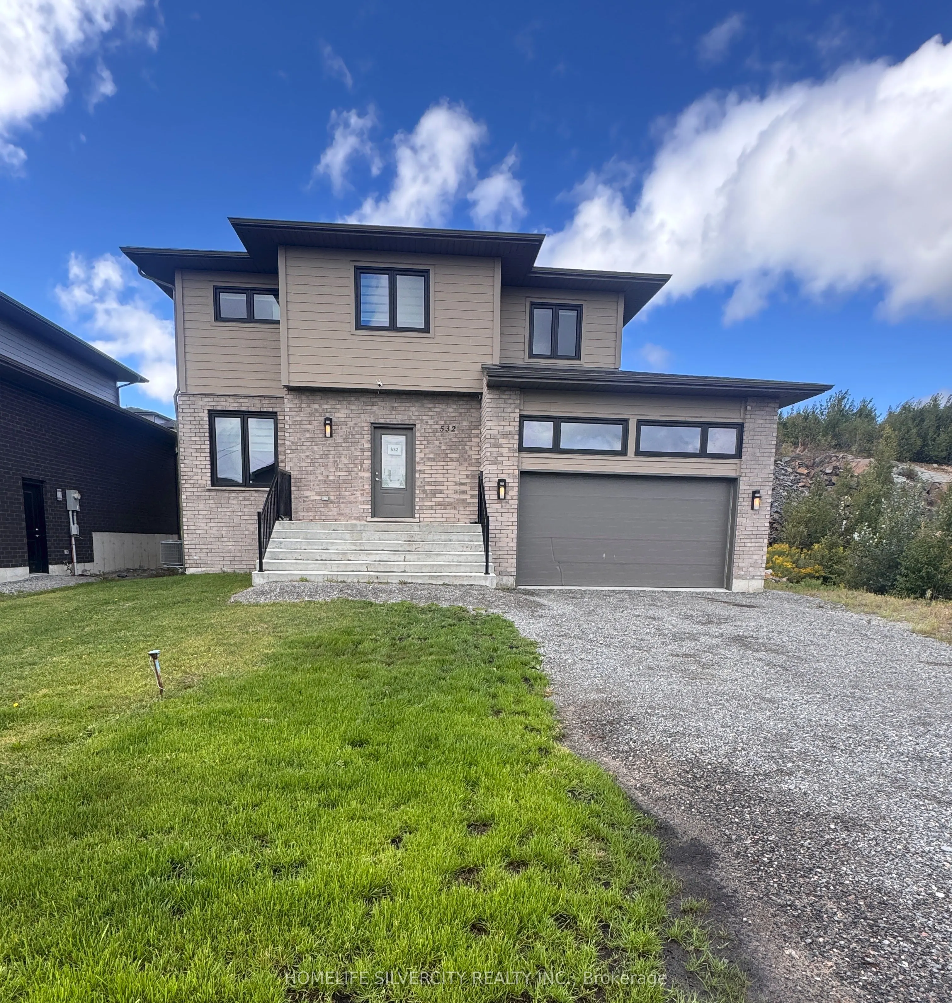 532 Bonaventure Court
