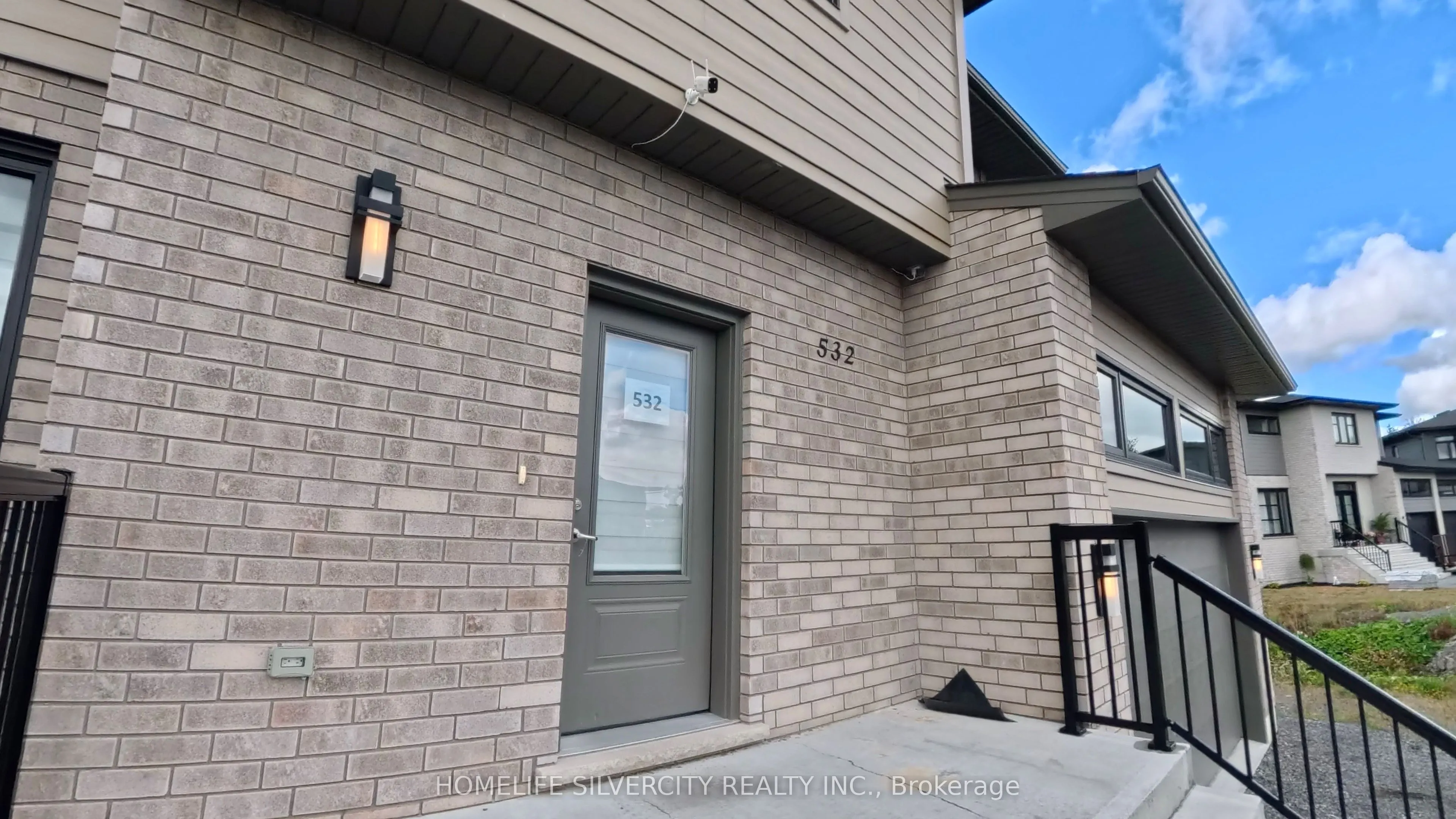 532 Bonaventure Court
