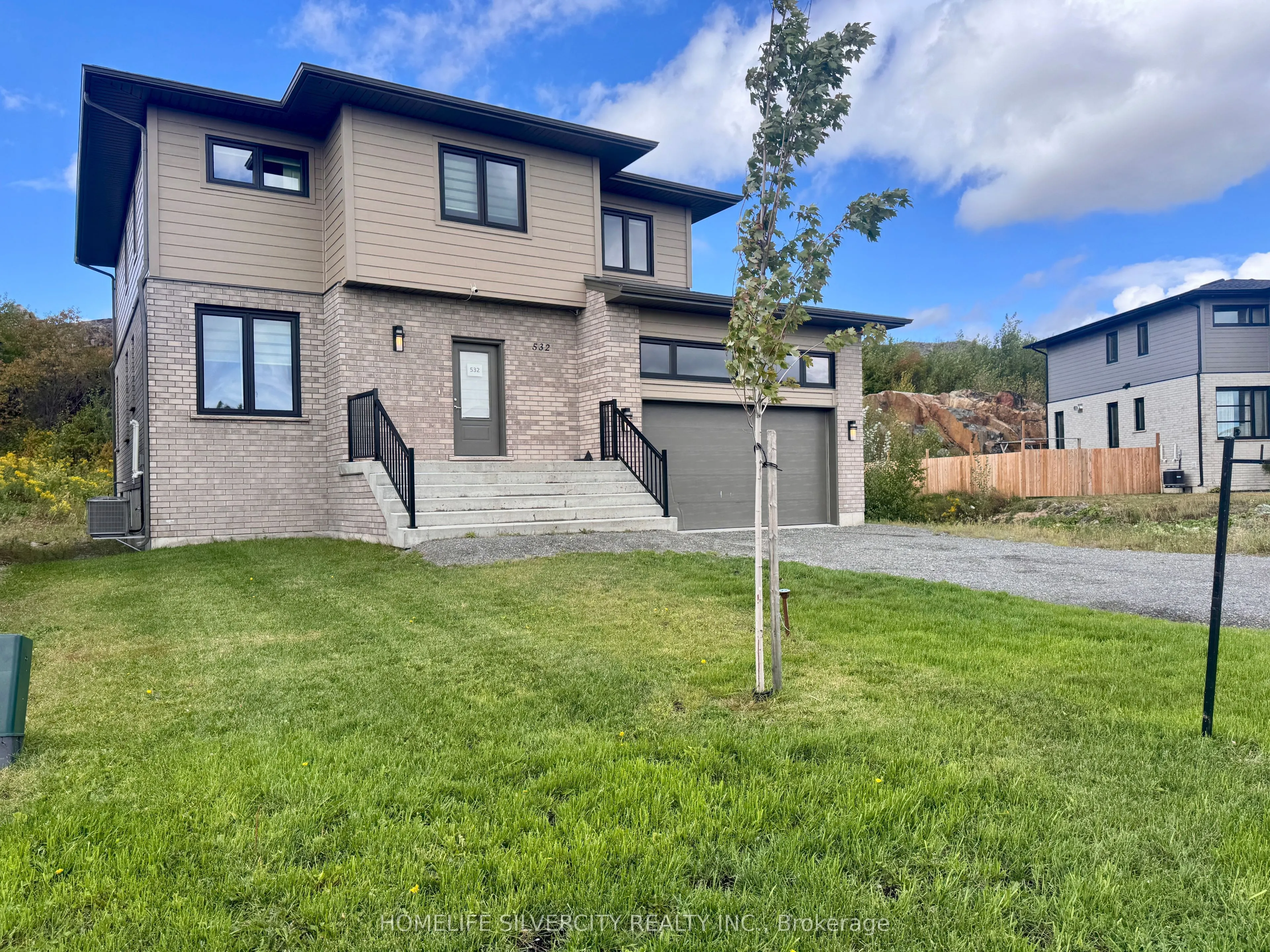 532 Bonaventure Court