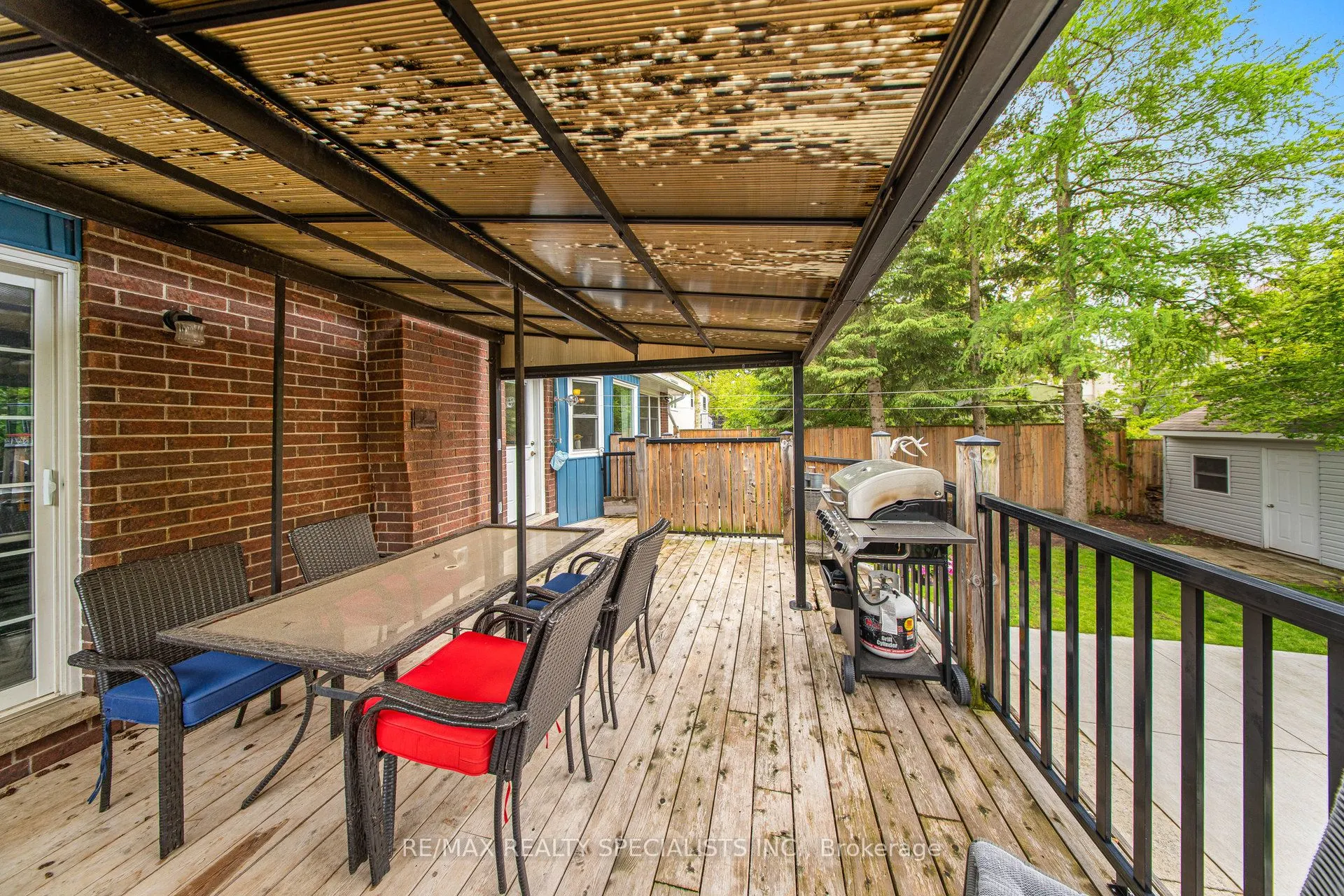 99 Pinnacle Drive