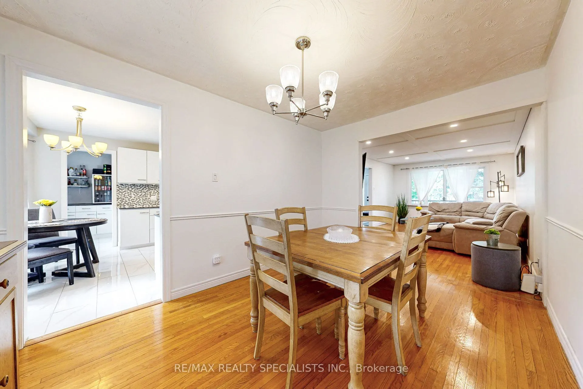 99 Pinnacle Drive