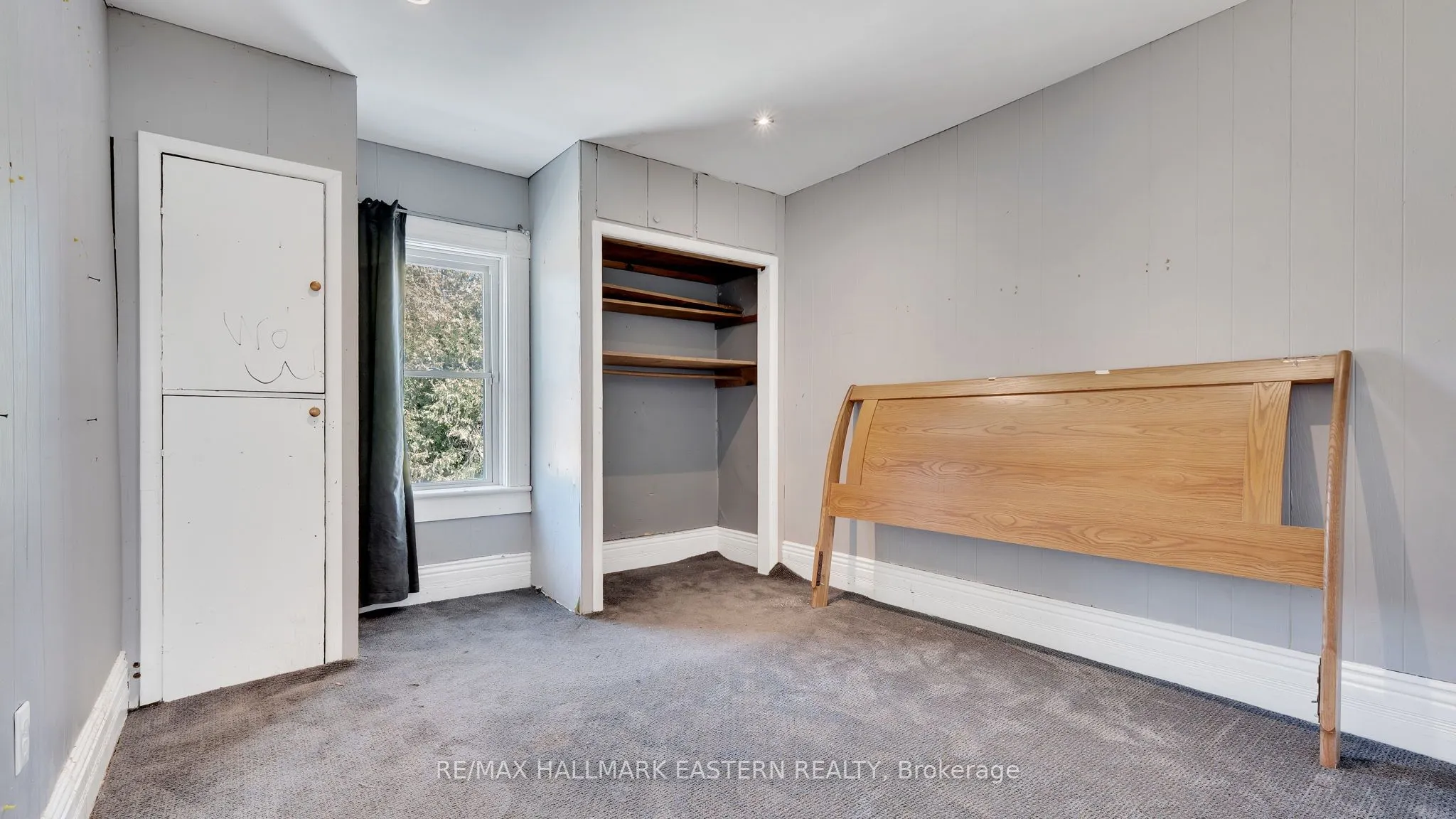 14 OTTAWA Street W