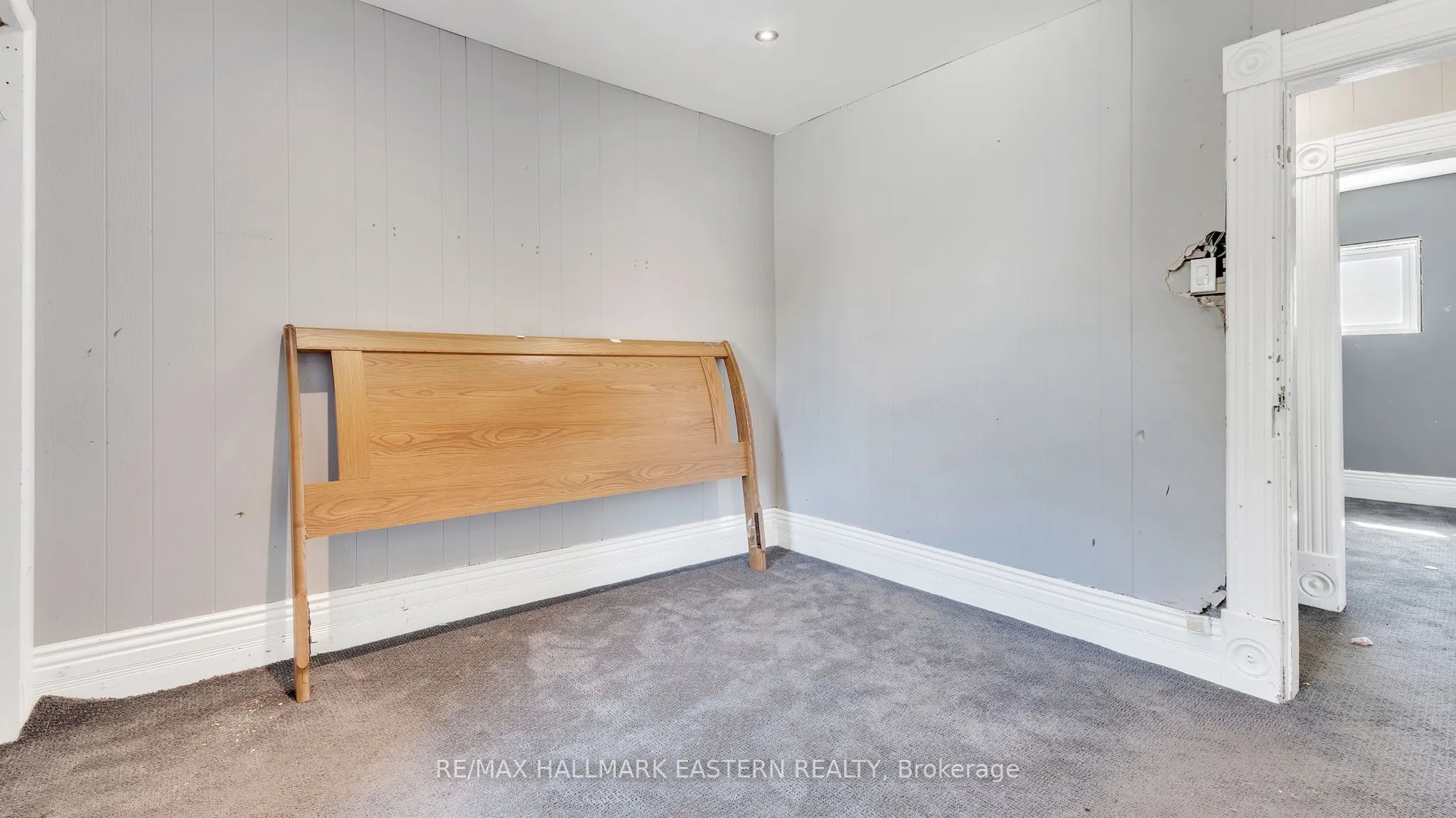 14 OTTAWA Street W