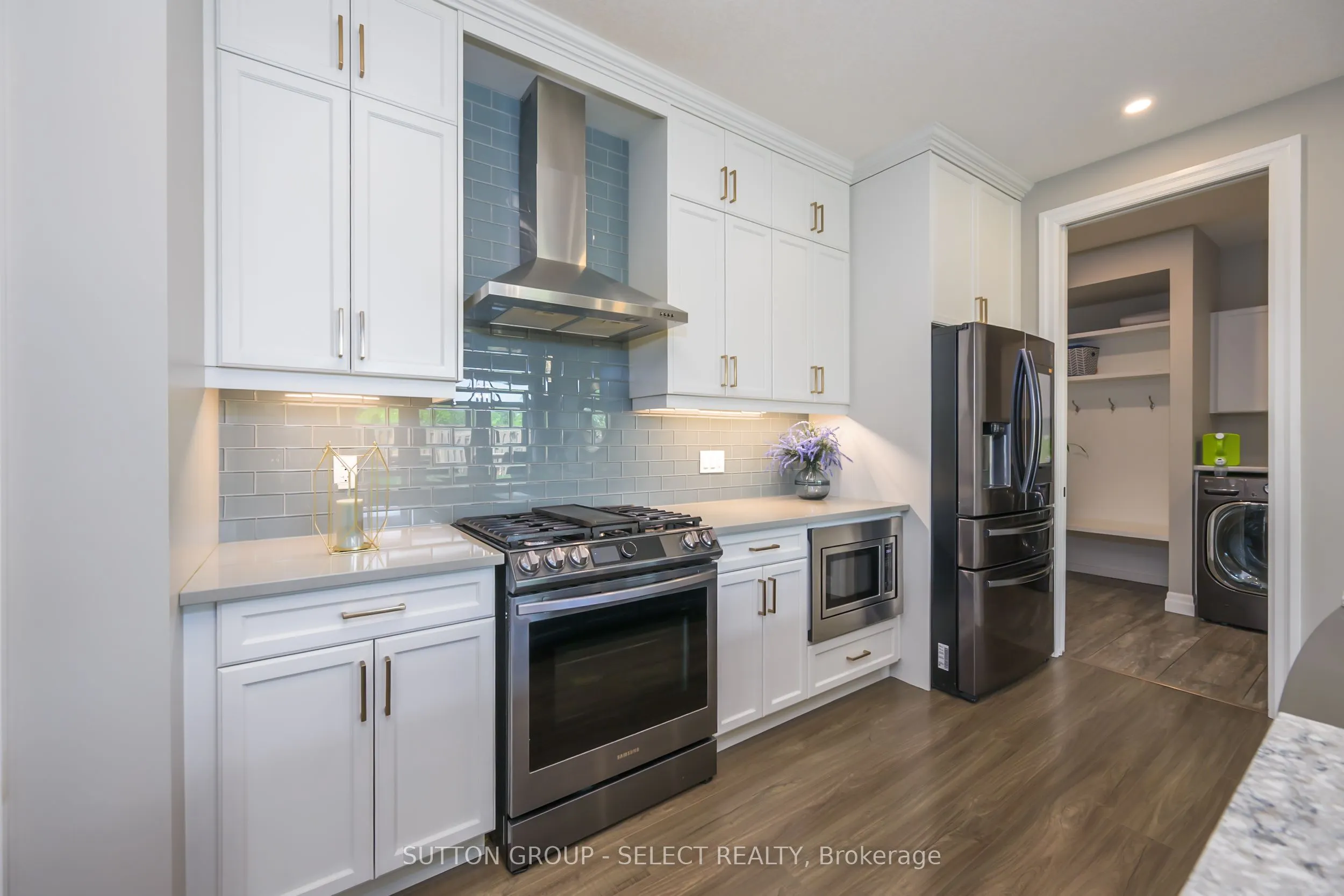1061 Eagletrace Drive, #33