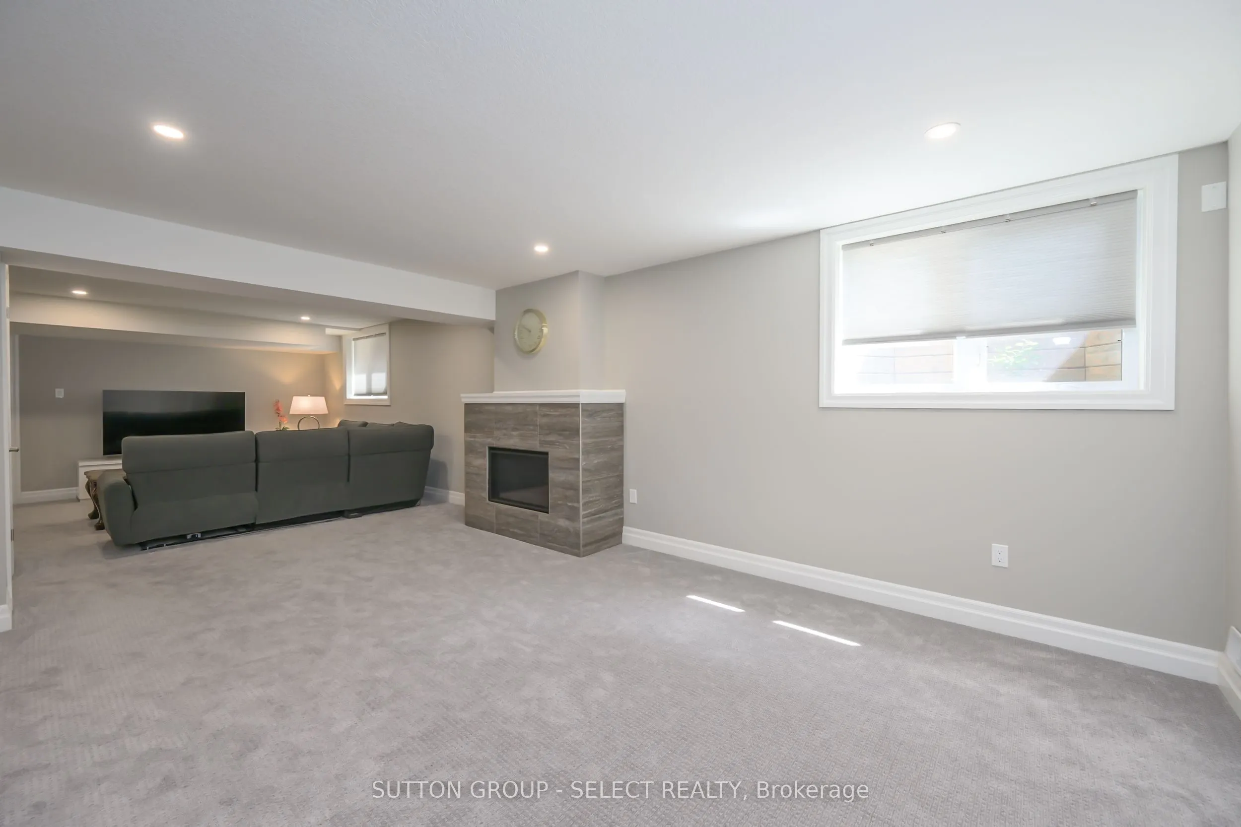 1061 Eagletrace Drive, #33