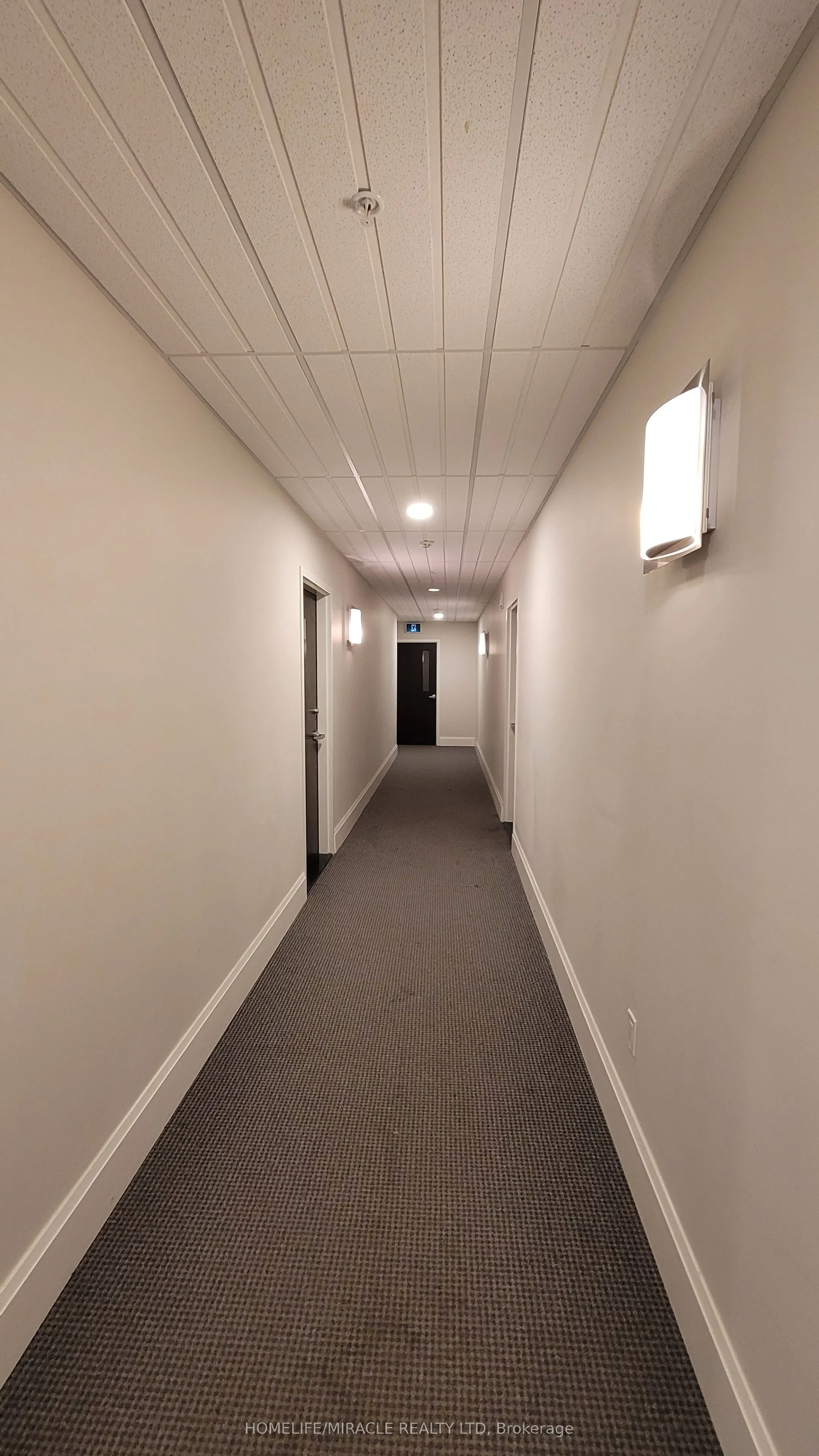 118 king Street E, #422