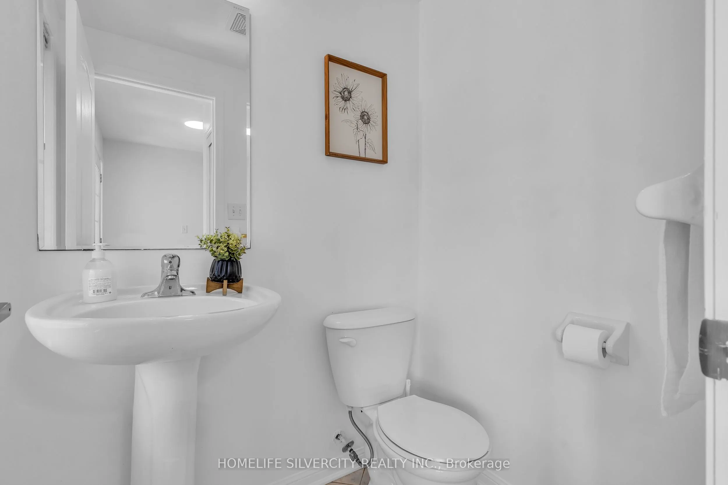 28 Silverthorne Drive