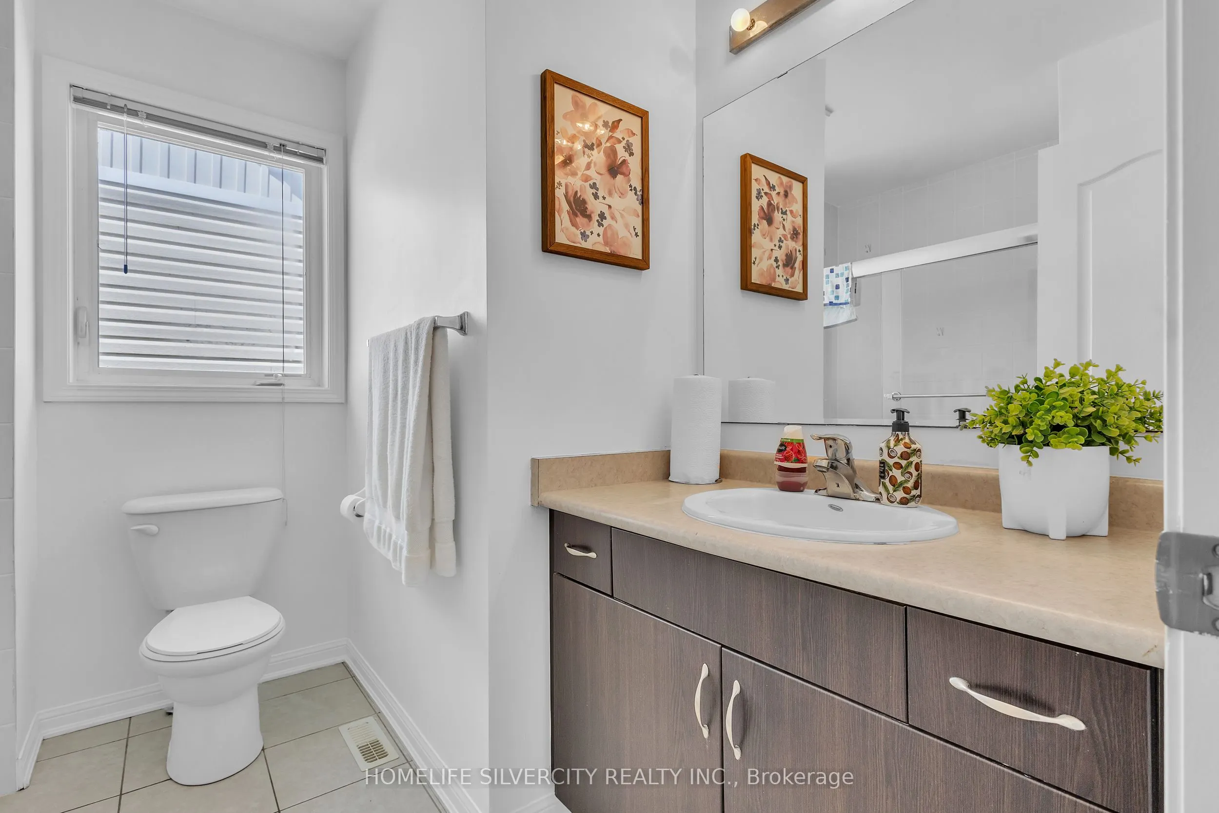 28 Silverthorne Drive
