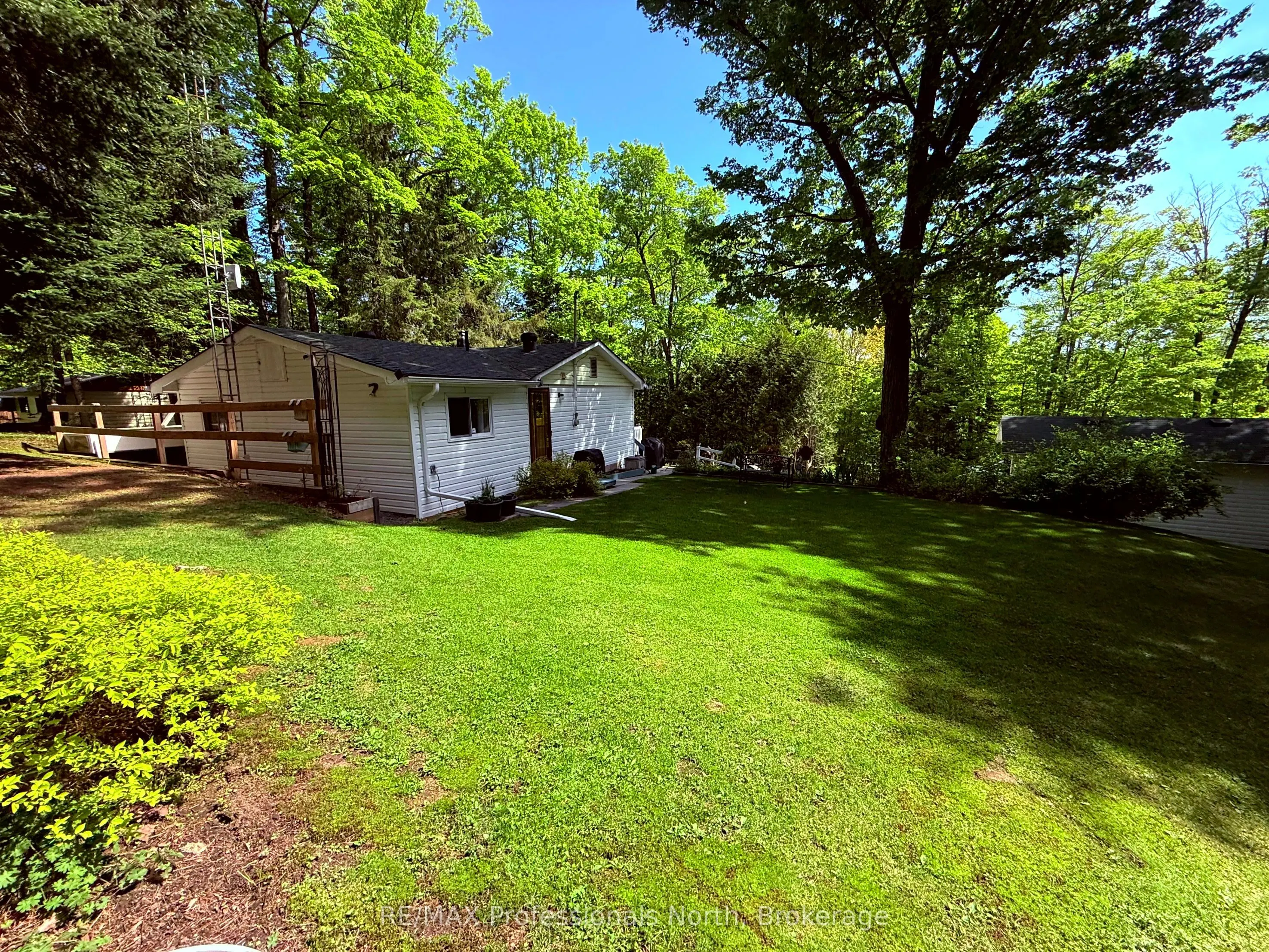 1039 Grace River Road