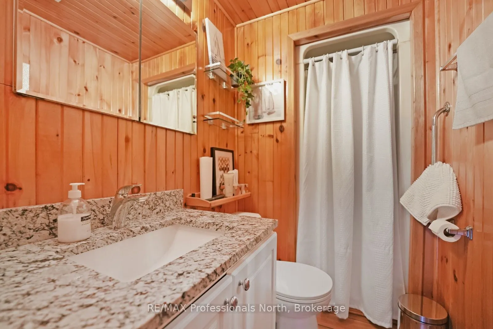 1039 Grace River Road