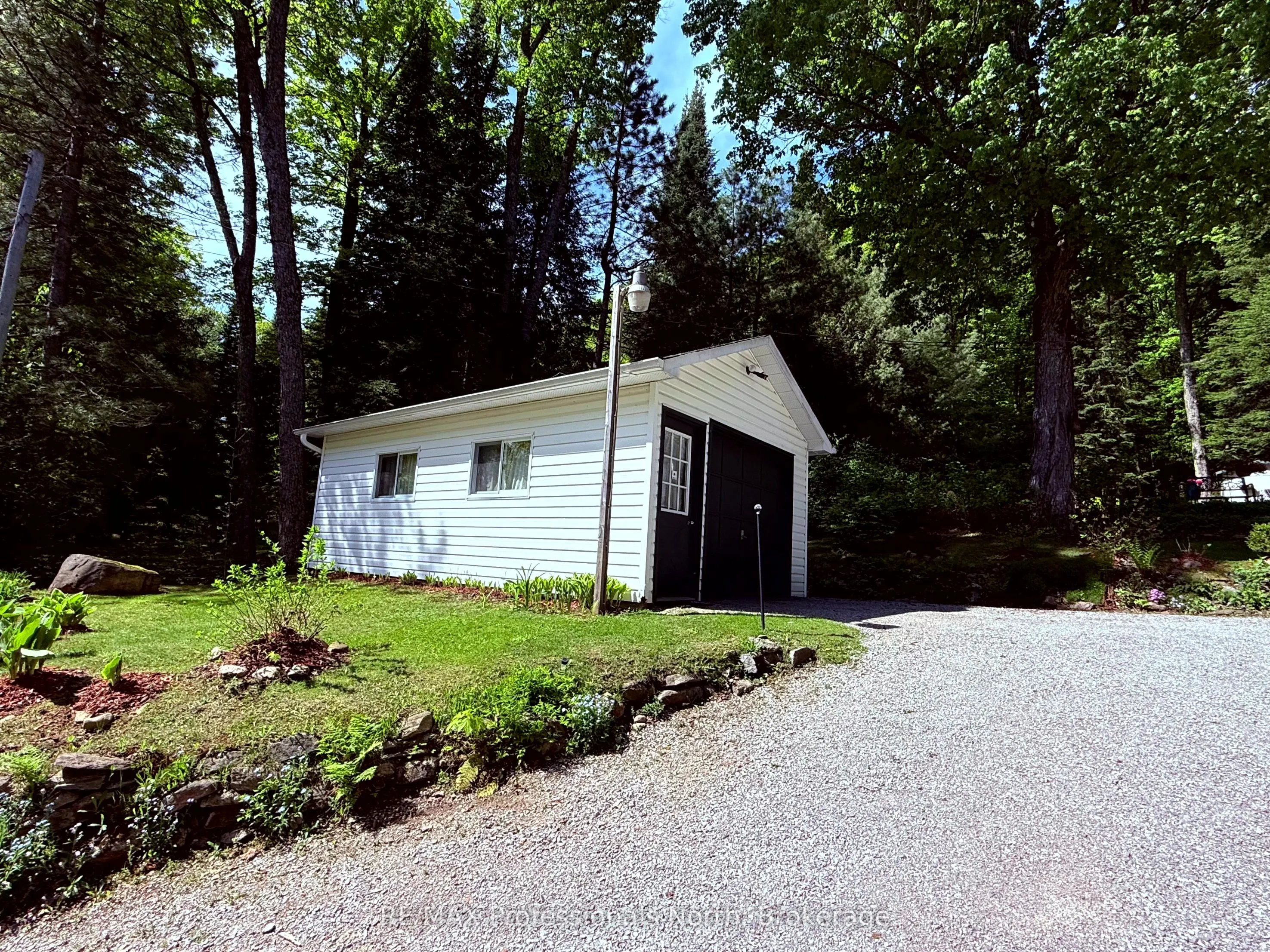 1039 Grace River Road