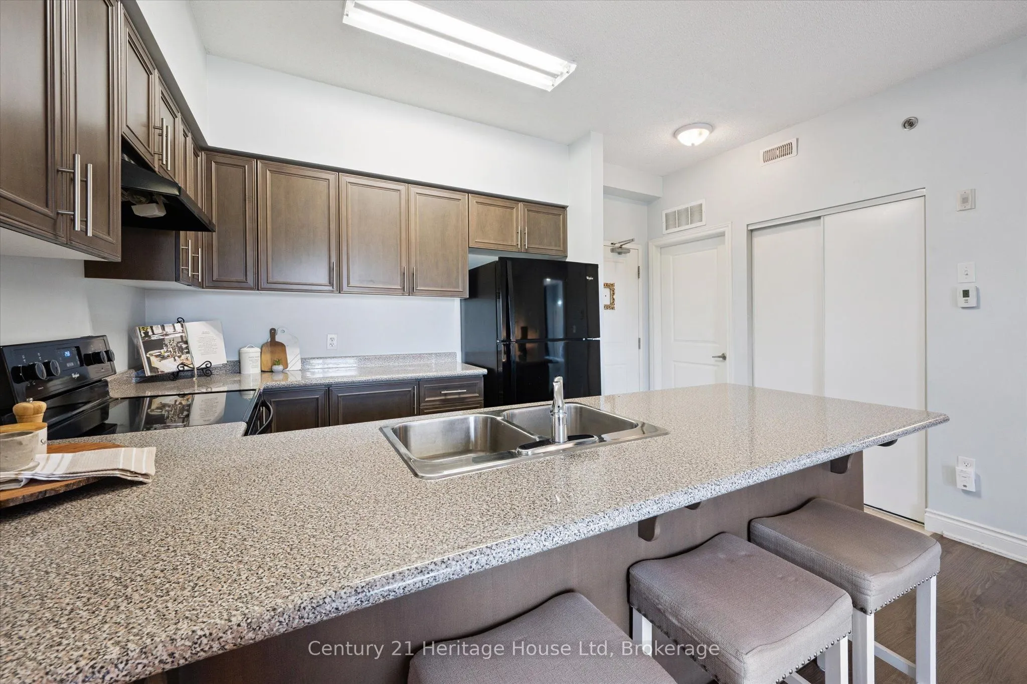 1440 Gordon Street, #404