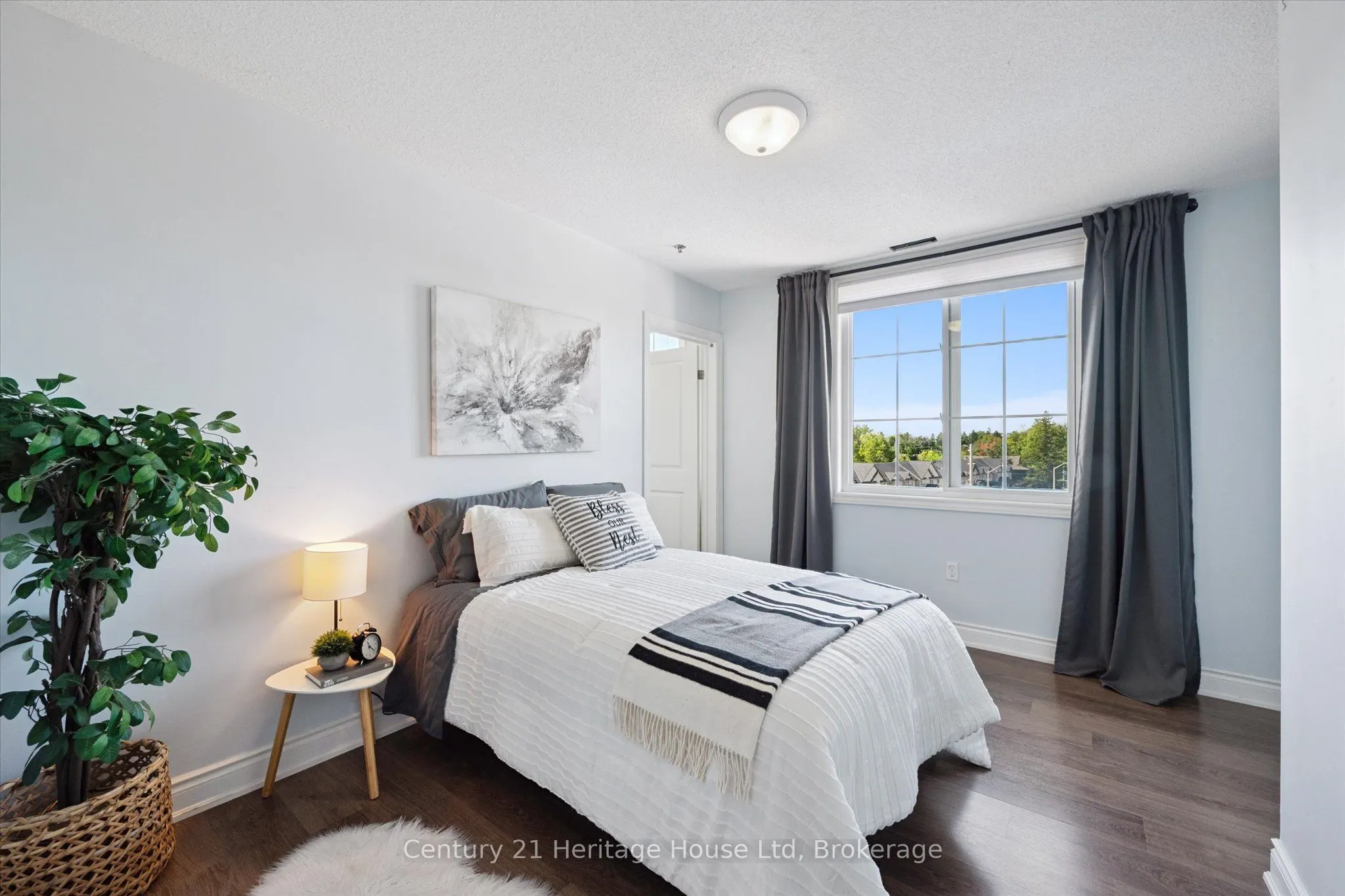 1440 Gordon Street, #404