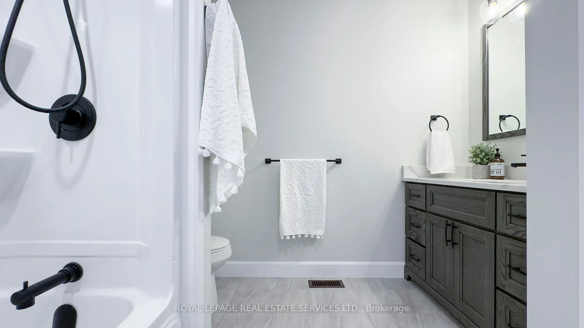 139 Shearwater Trail