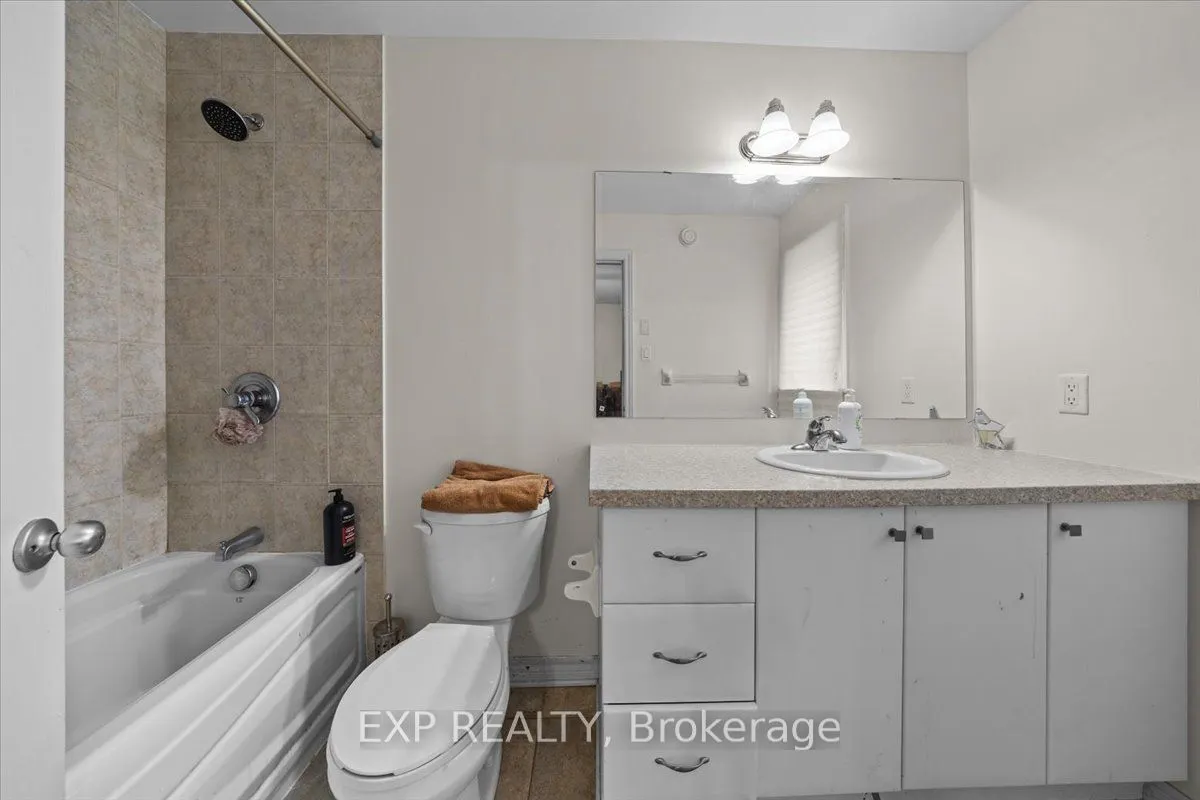 121 Daglan Crescent