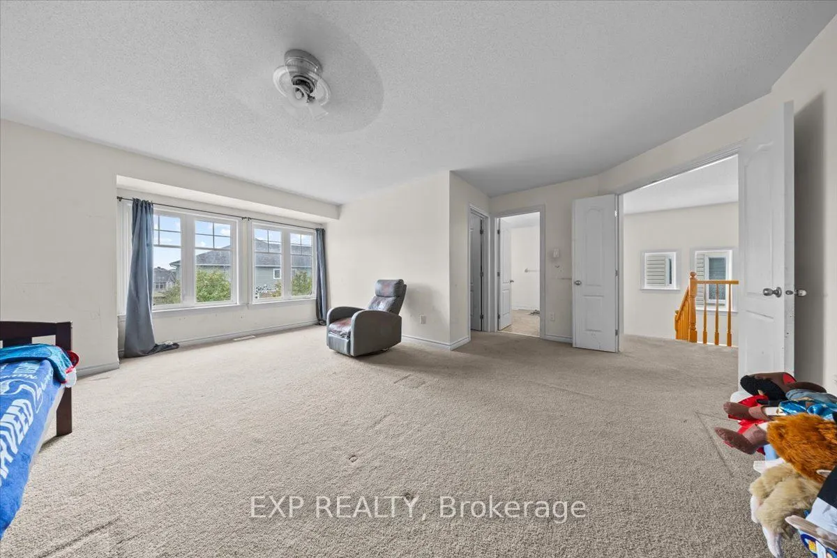 121 Daglan Crescent