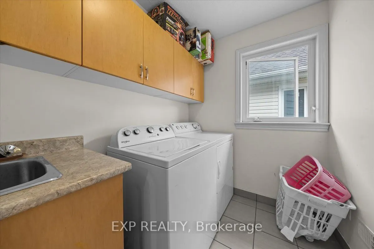 121 Daglan Crescent