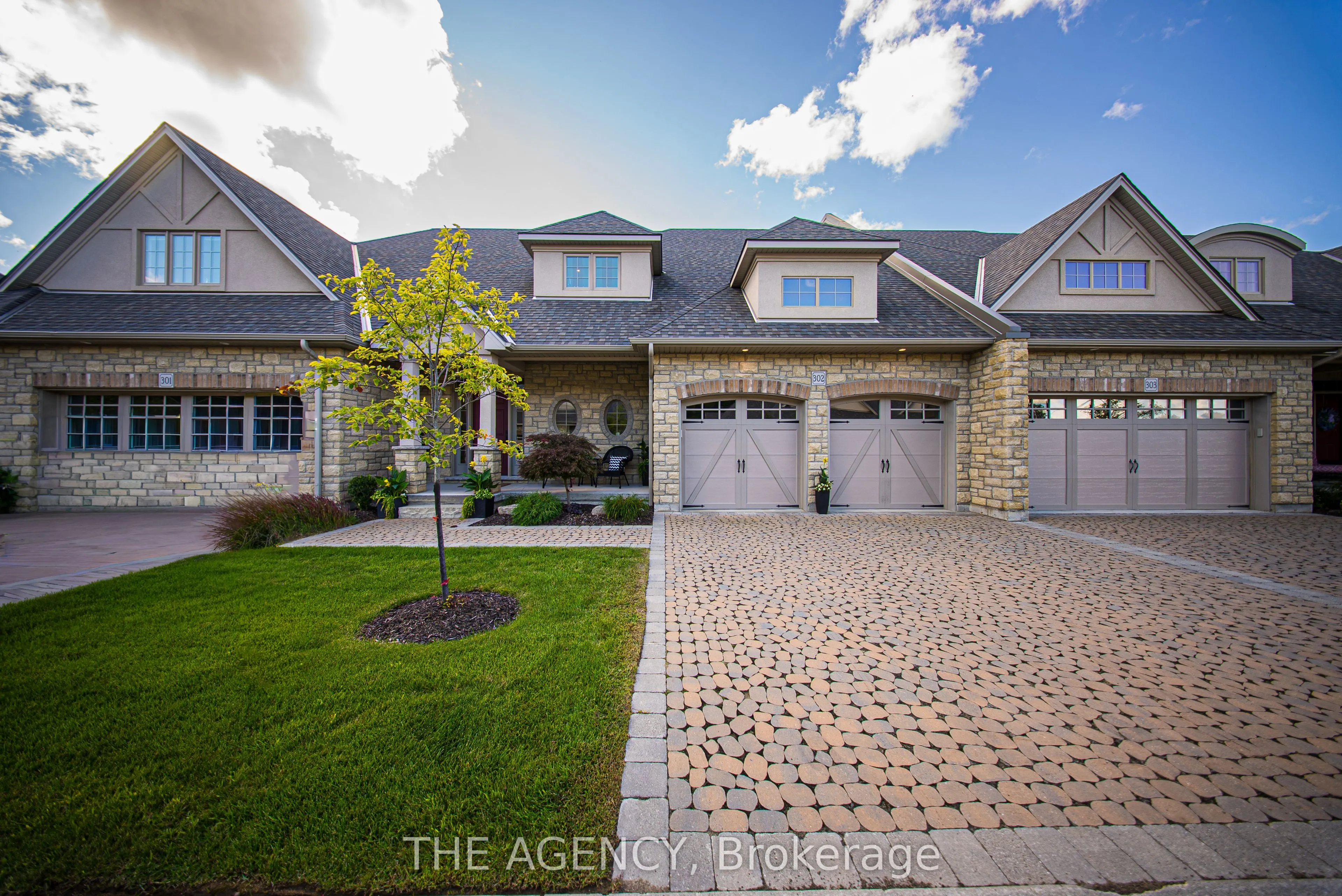5 Wood Haven Drive, #302