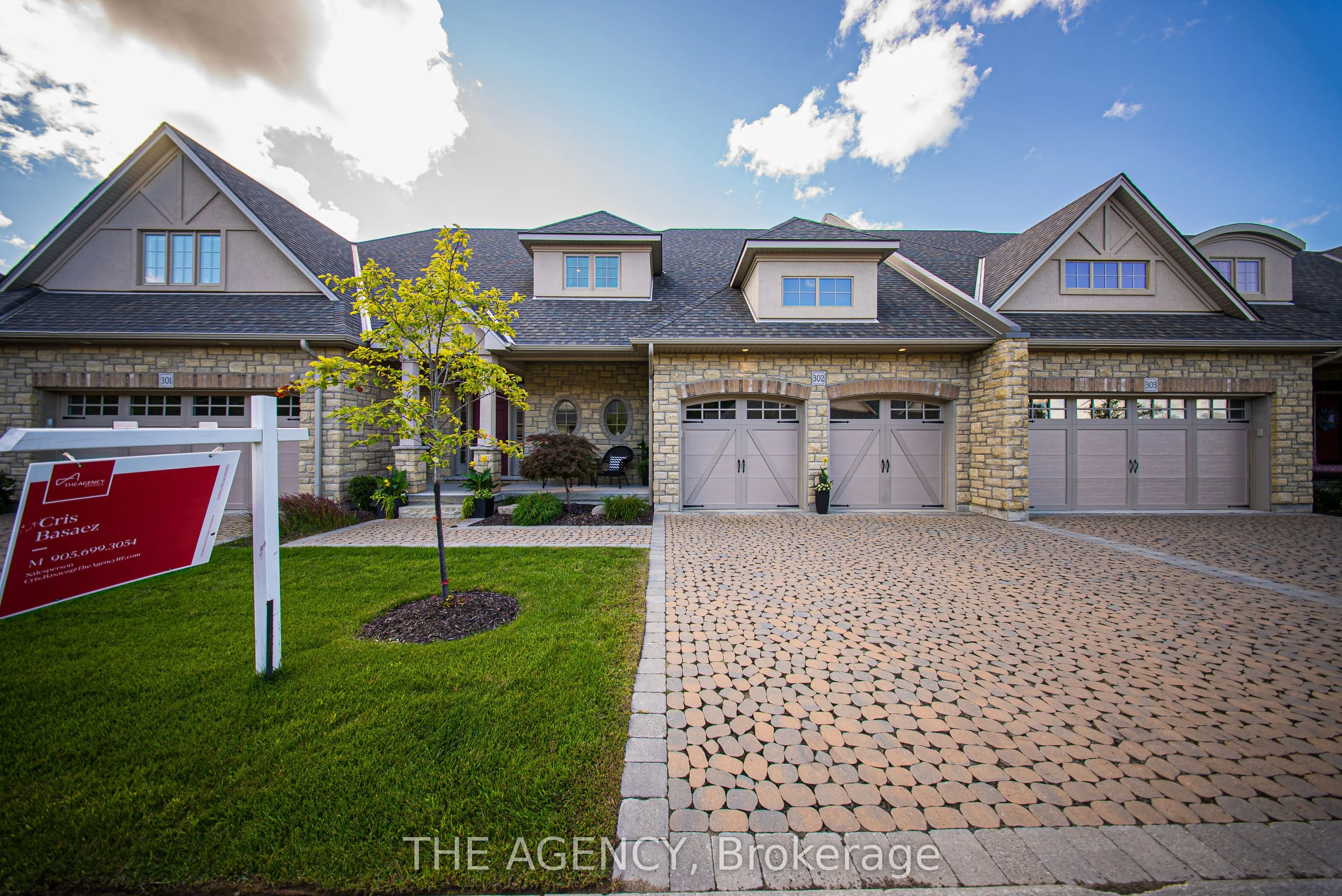 5 Wood Haven Drive, #302
