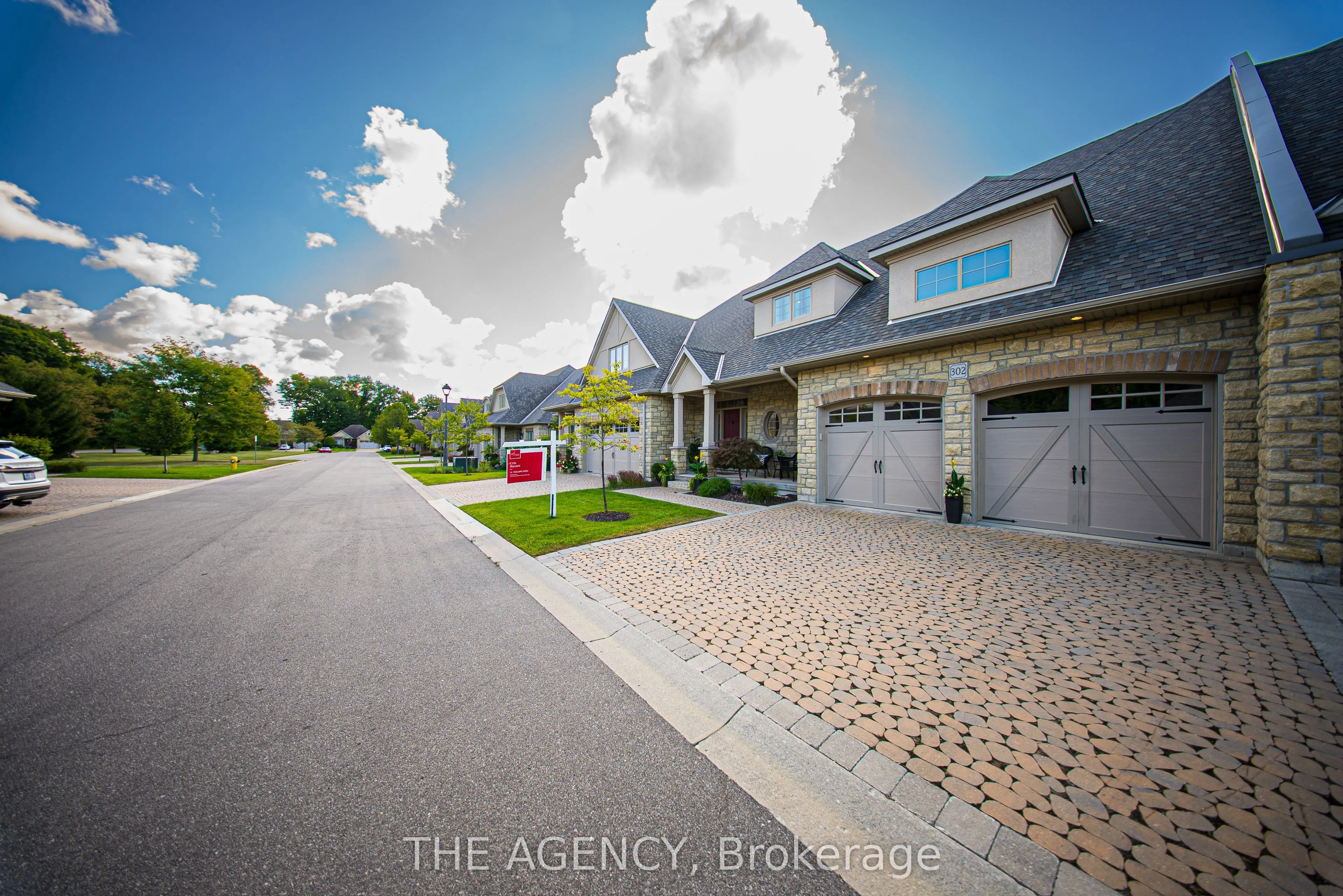 5 Wood Haven Drive, #302