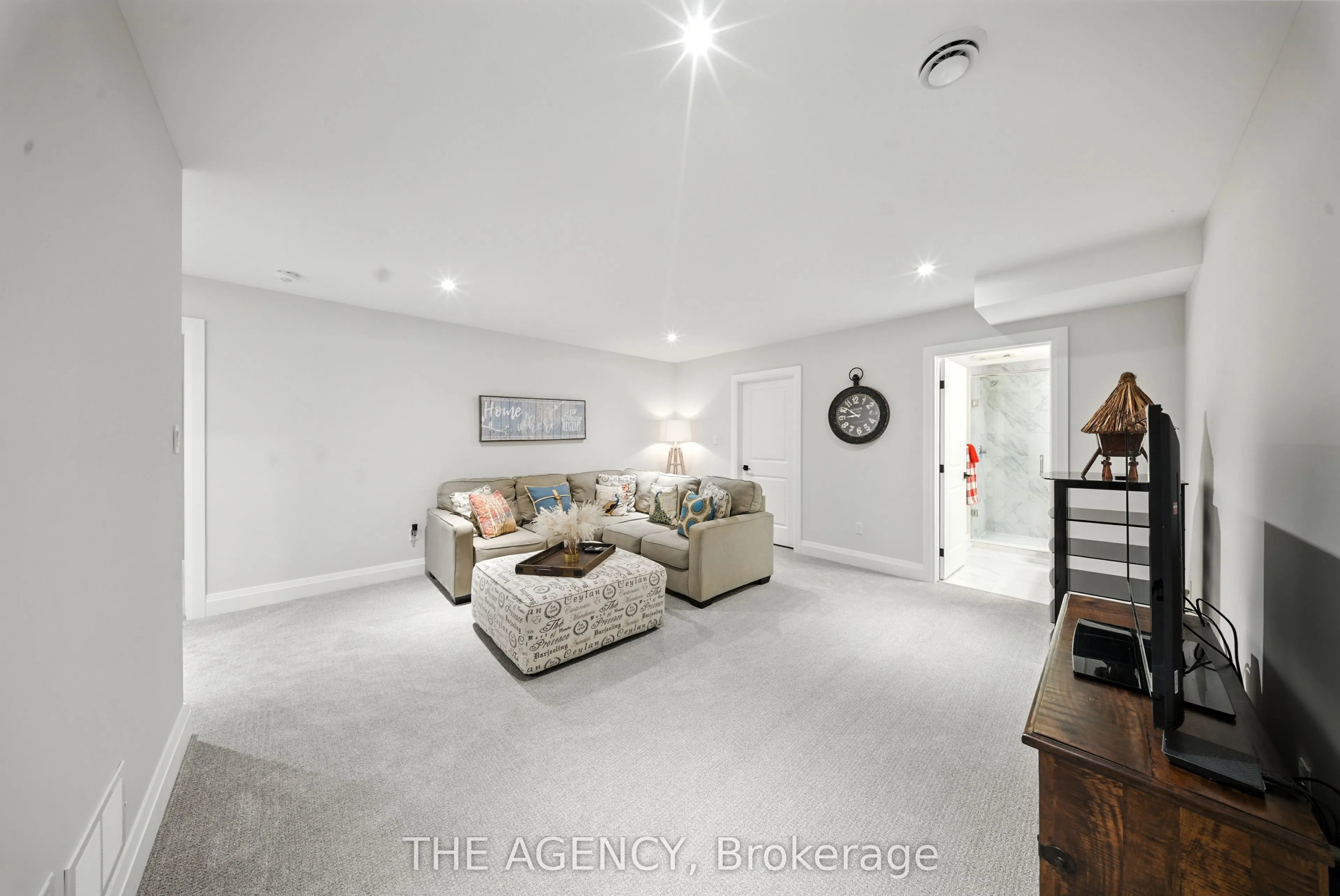 5 Wood Haven Drive, #302