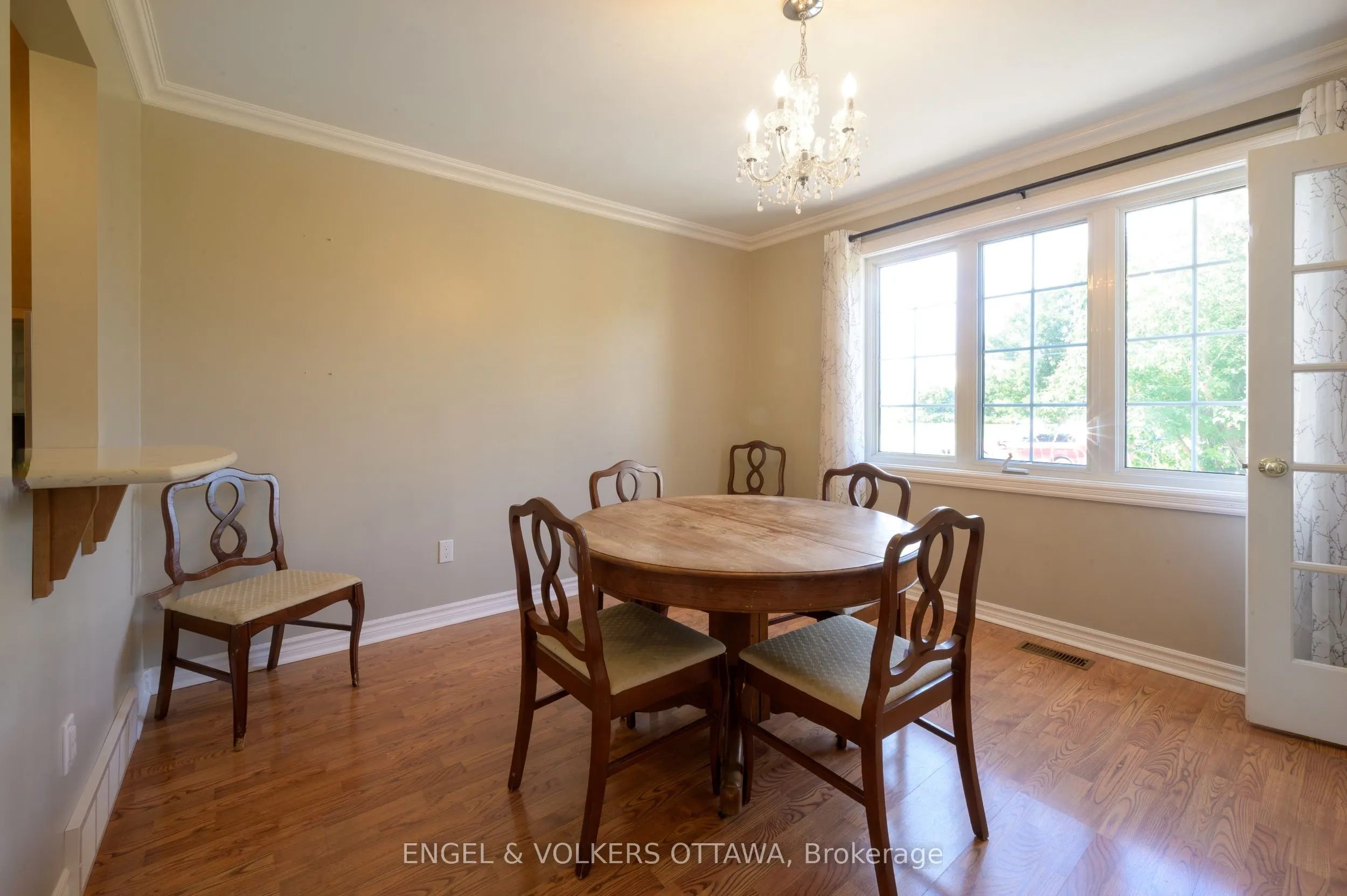 6258 Richmond Road
