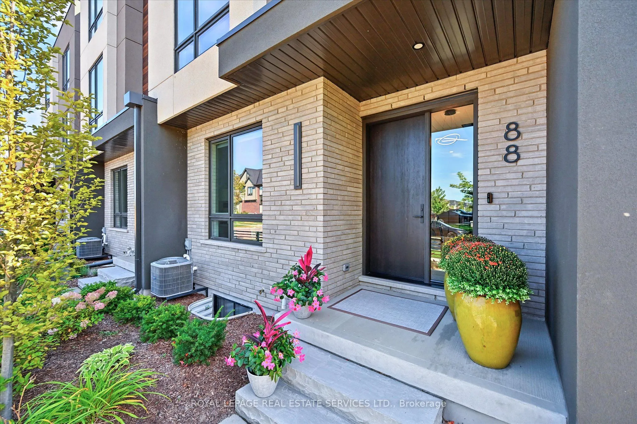 88 Moody Street, #1