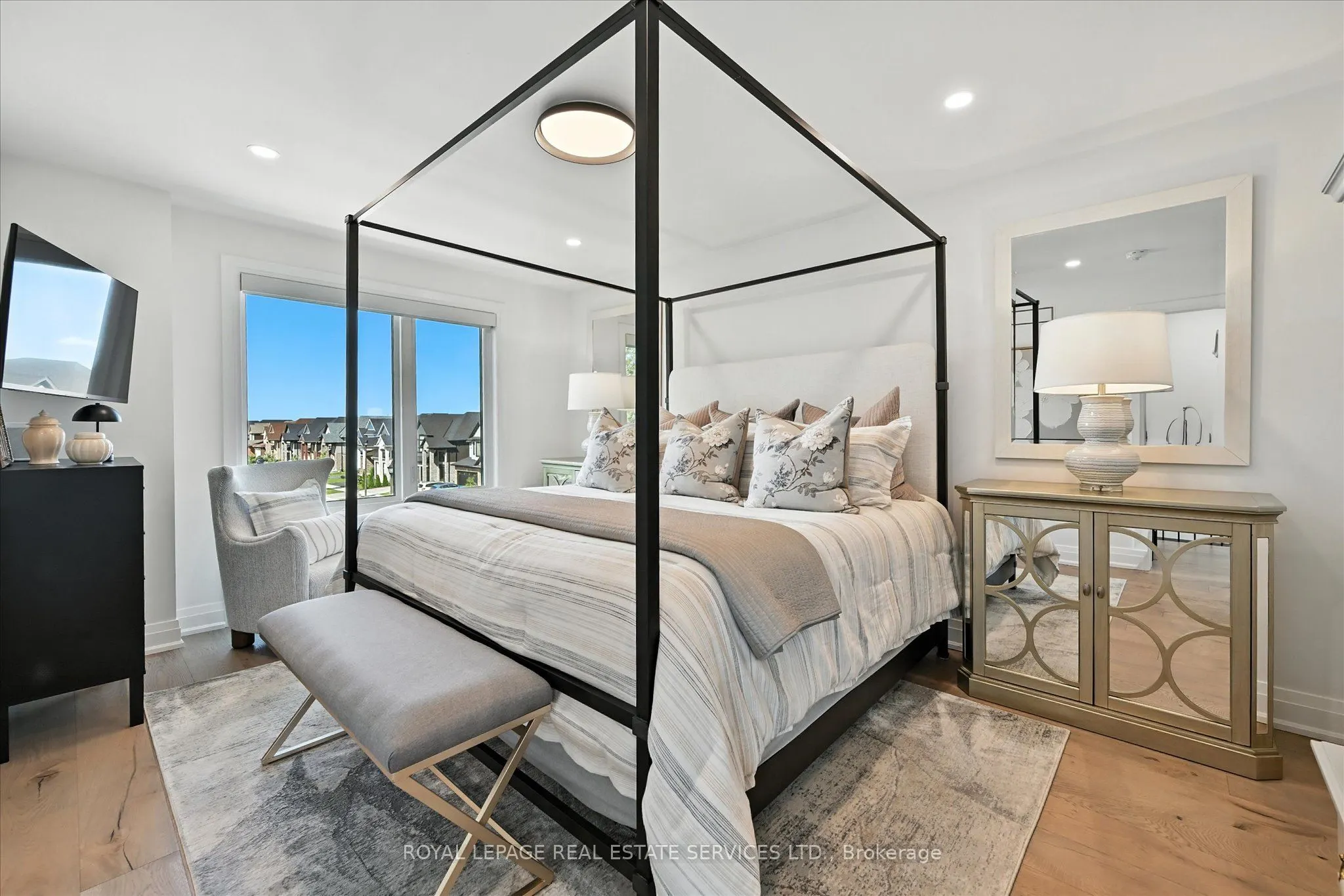 88 Moody Street, #1