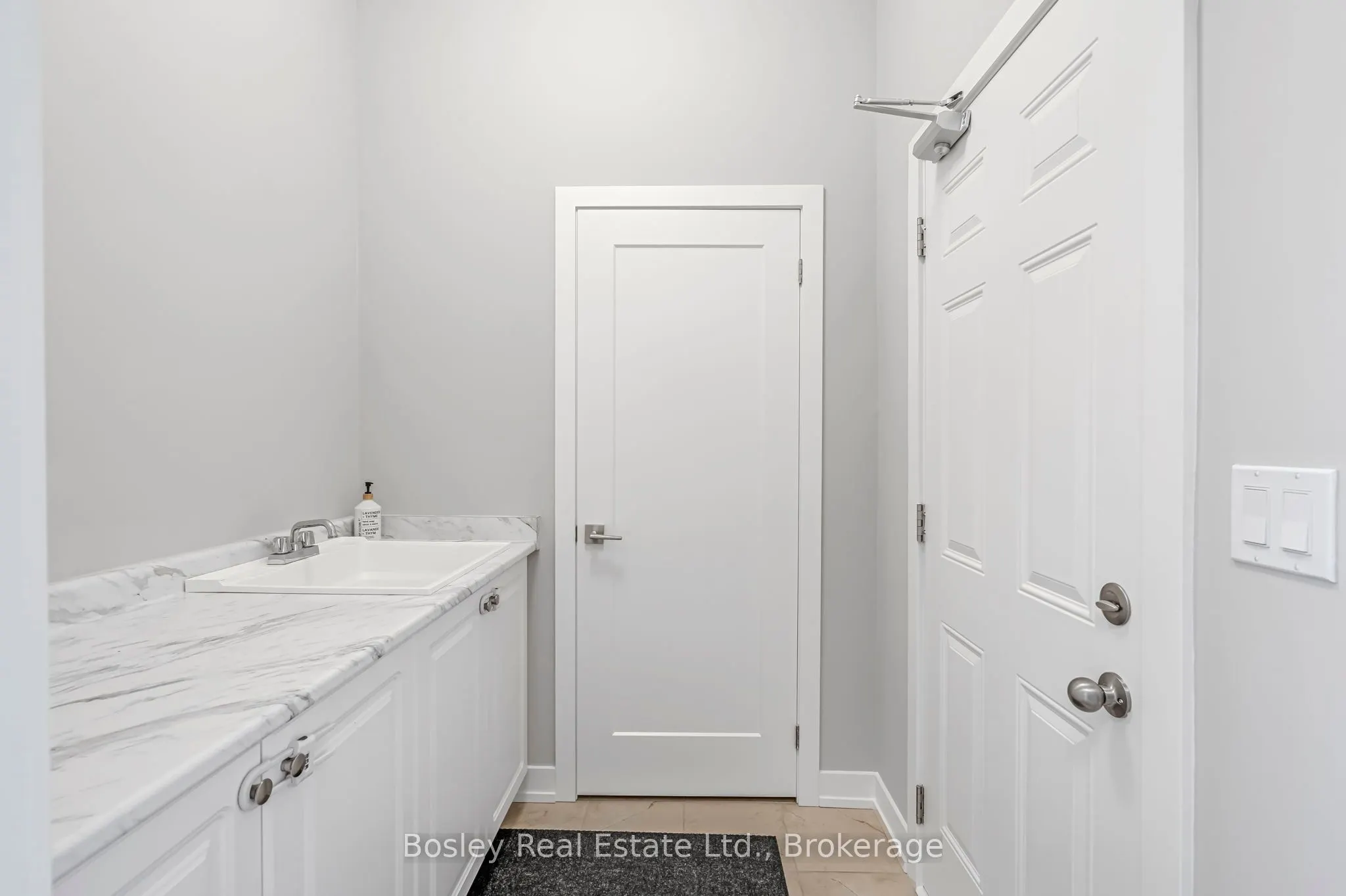 218 Crosswinds Boulevard, #2