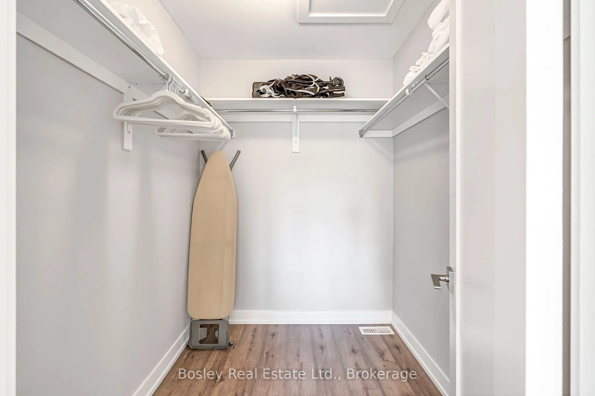 218 Crosswinds Boulevard, #2