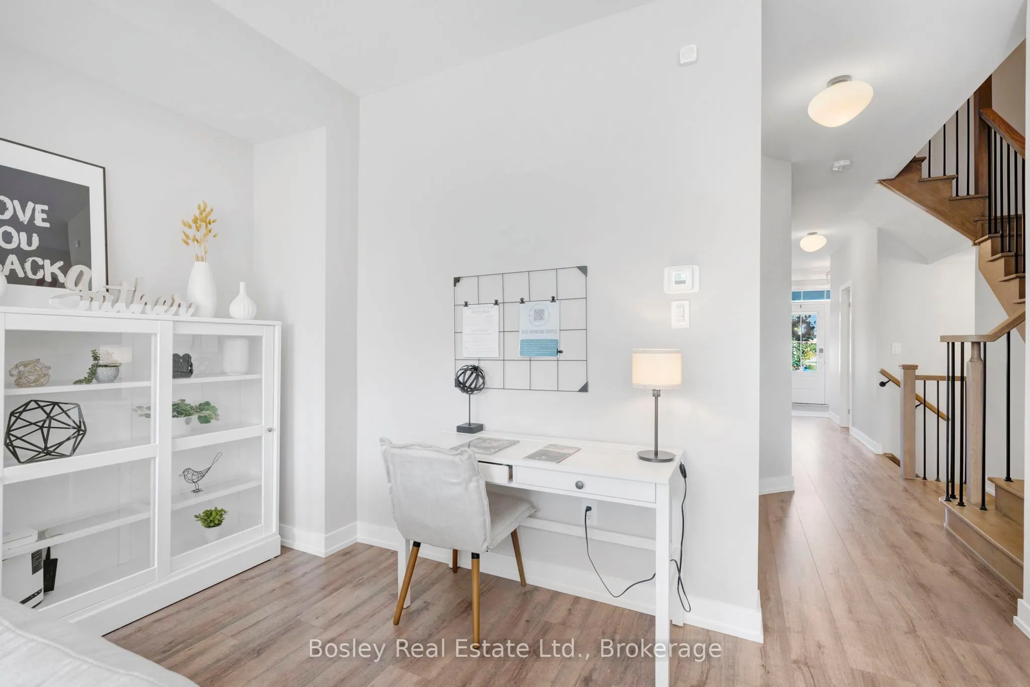 218 Crosswinds Boulevard, #2